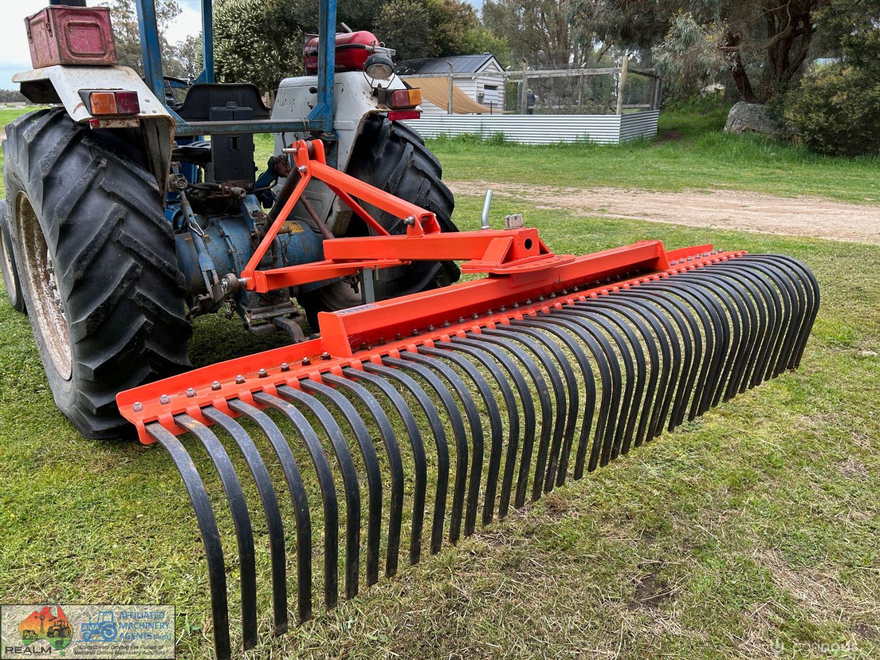 7ft Dissy 3PL H/duty adjustable Stick Rake