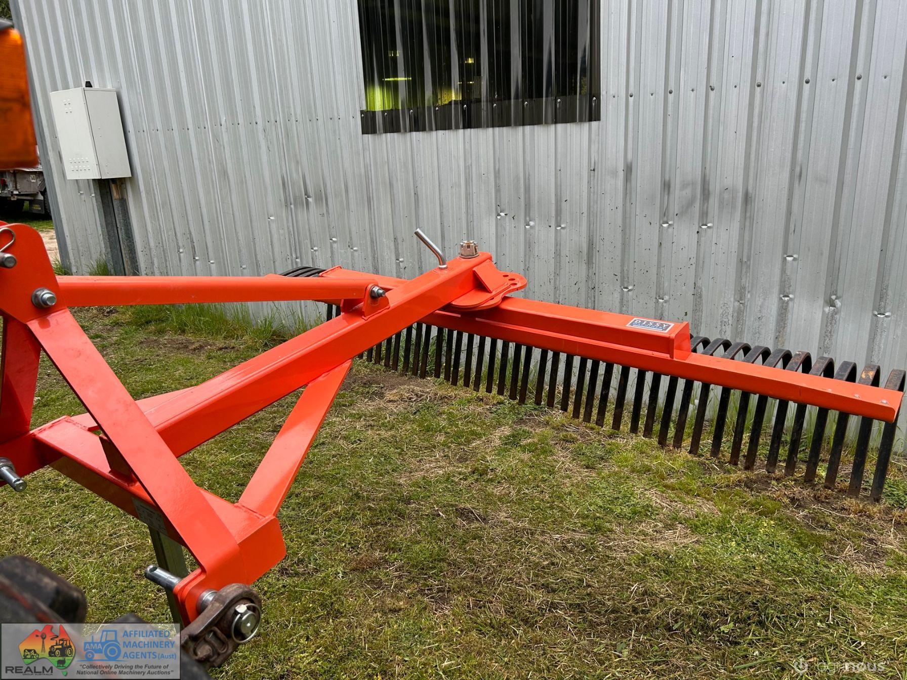 7ft Dissy 3PL H/duty adjustable Stick Rake - photo 2