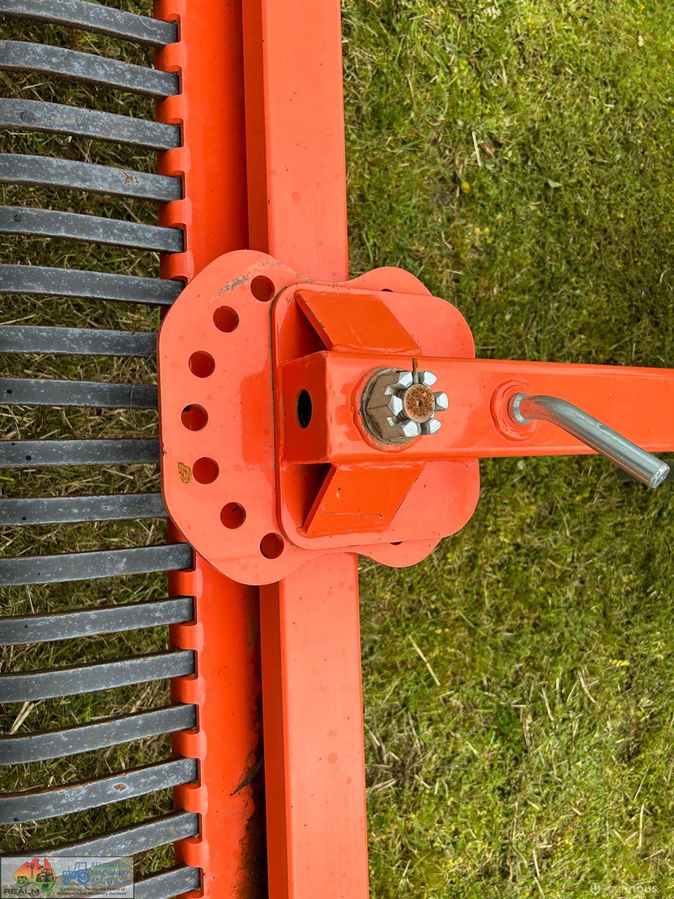 7ft Dissy 3PL H/duty adjustable Stick Rake - photo 4