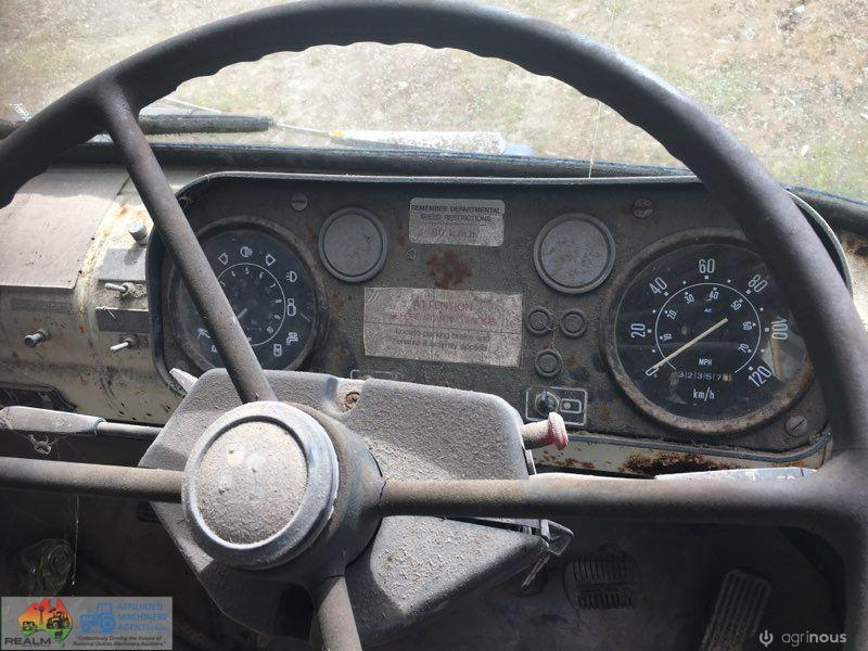 Bedford Diesel 4x4 Fire Truck - photo 20