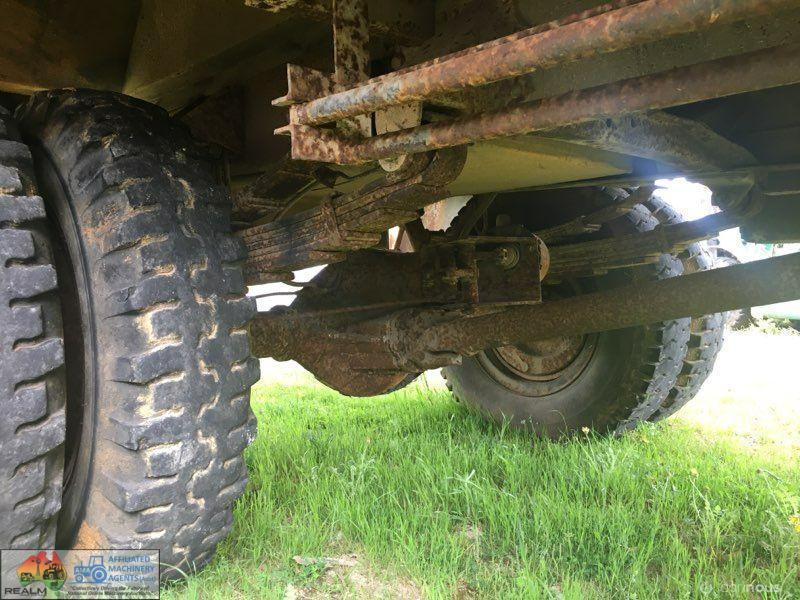 Bedford Diesel 4x4 Fire Truck - photo 30