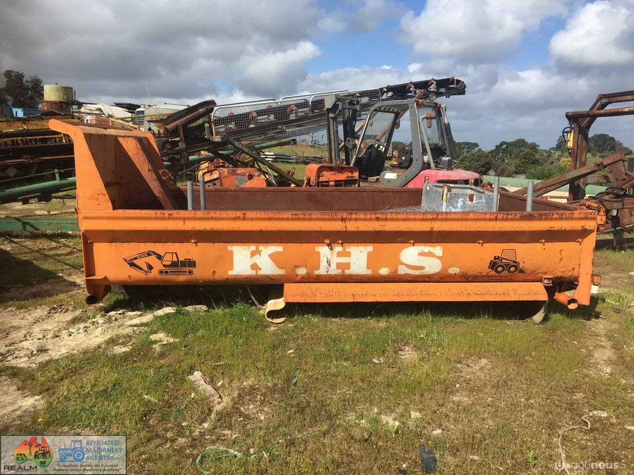 Quick Release Tipper Body (12ft x 8ft) - photo 3