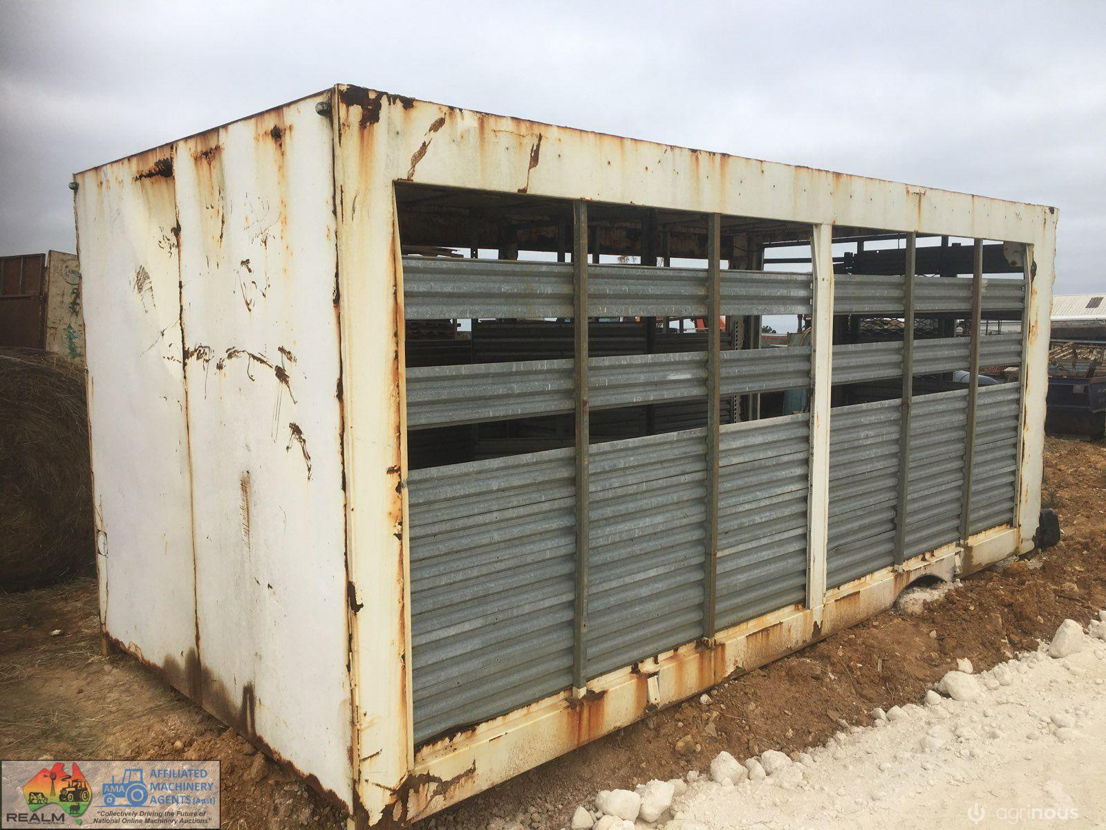 Horse Crate 5m x 1.5m - photo 3