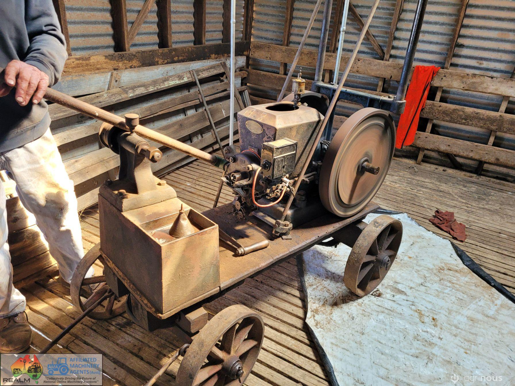 Rare 1928 Cooper 3Hp Twin Shearing Plant - photo 8