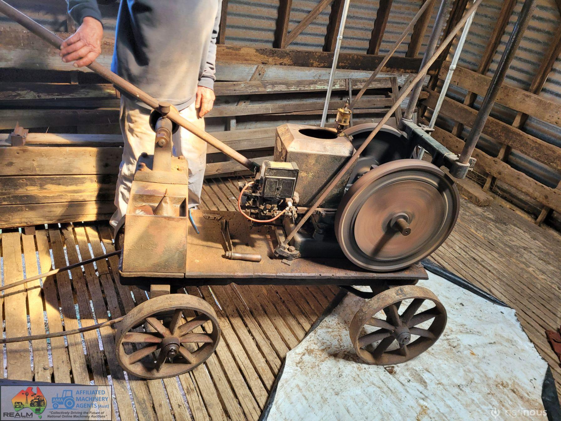Rare 1928 Cooper 3Hp Twin Shearing Plant - photo 7