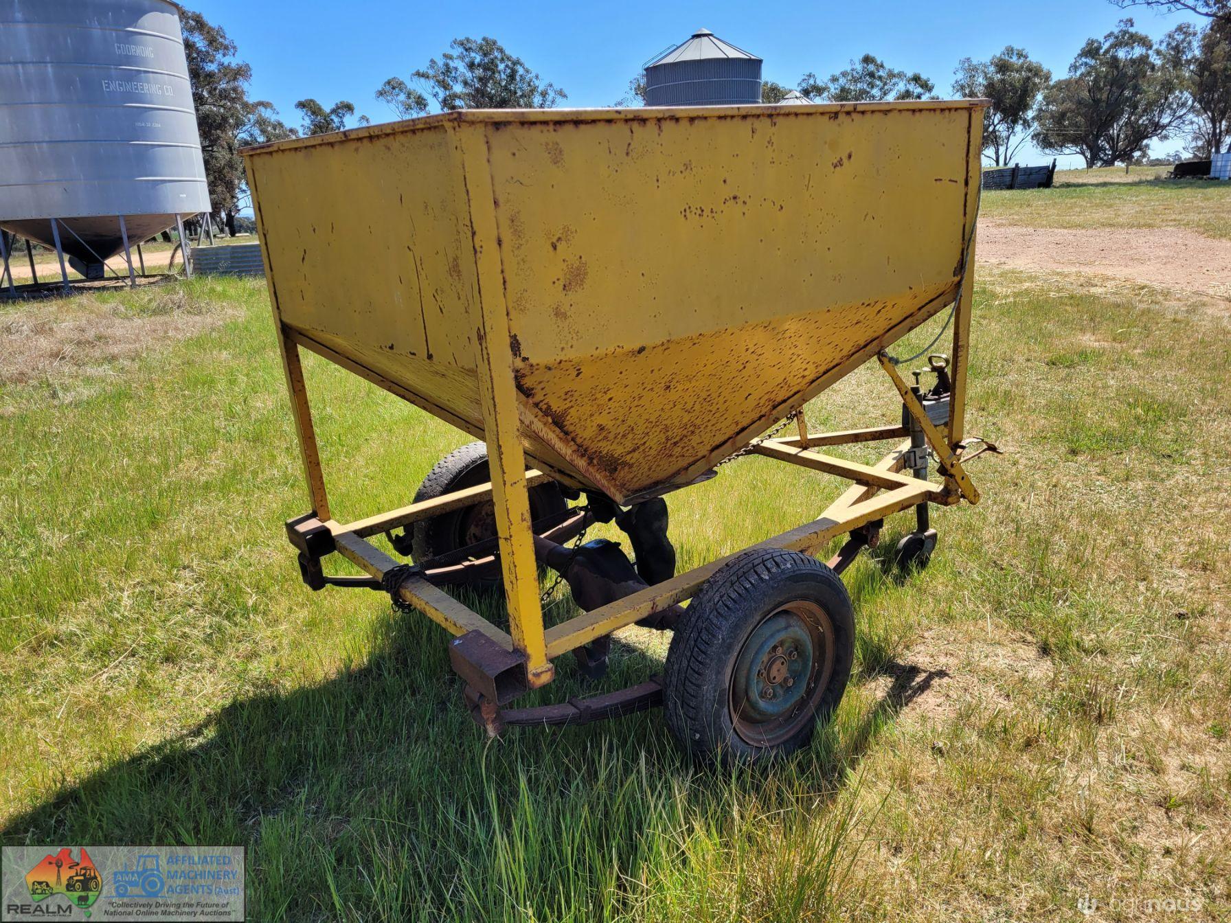 Sheep Grain Trail Feeder - photo 4