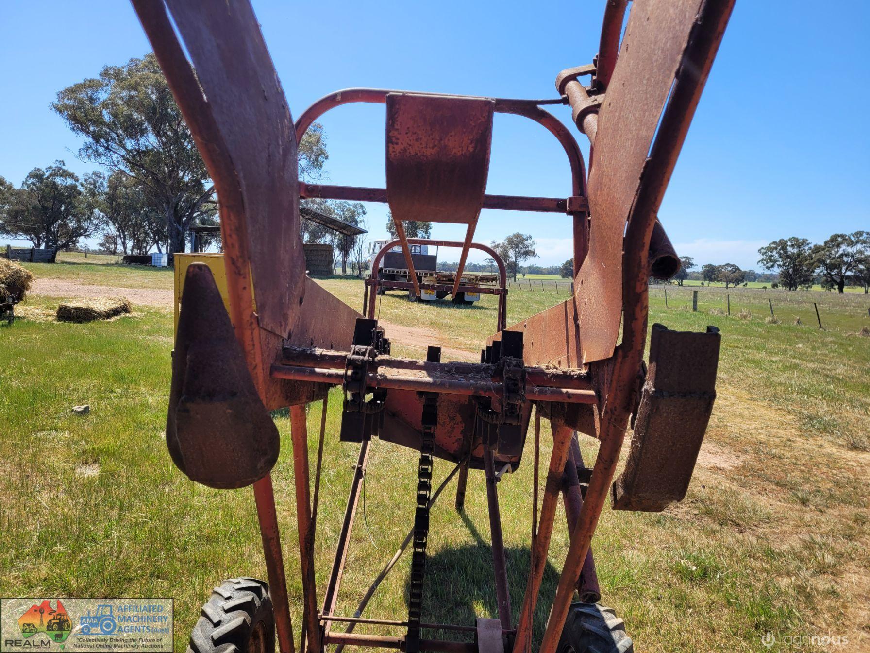 Baltic Simplex Hay Elevator/Loader - photo 4