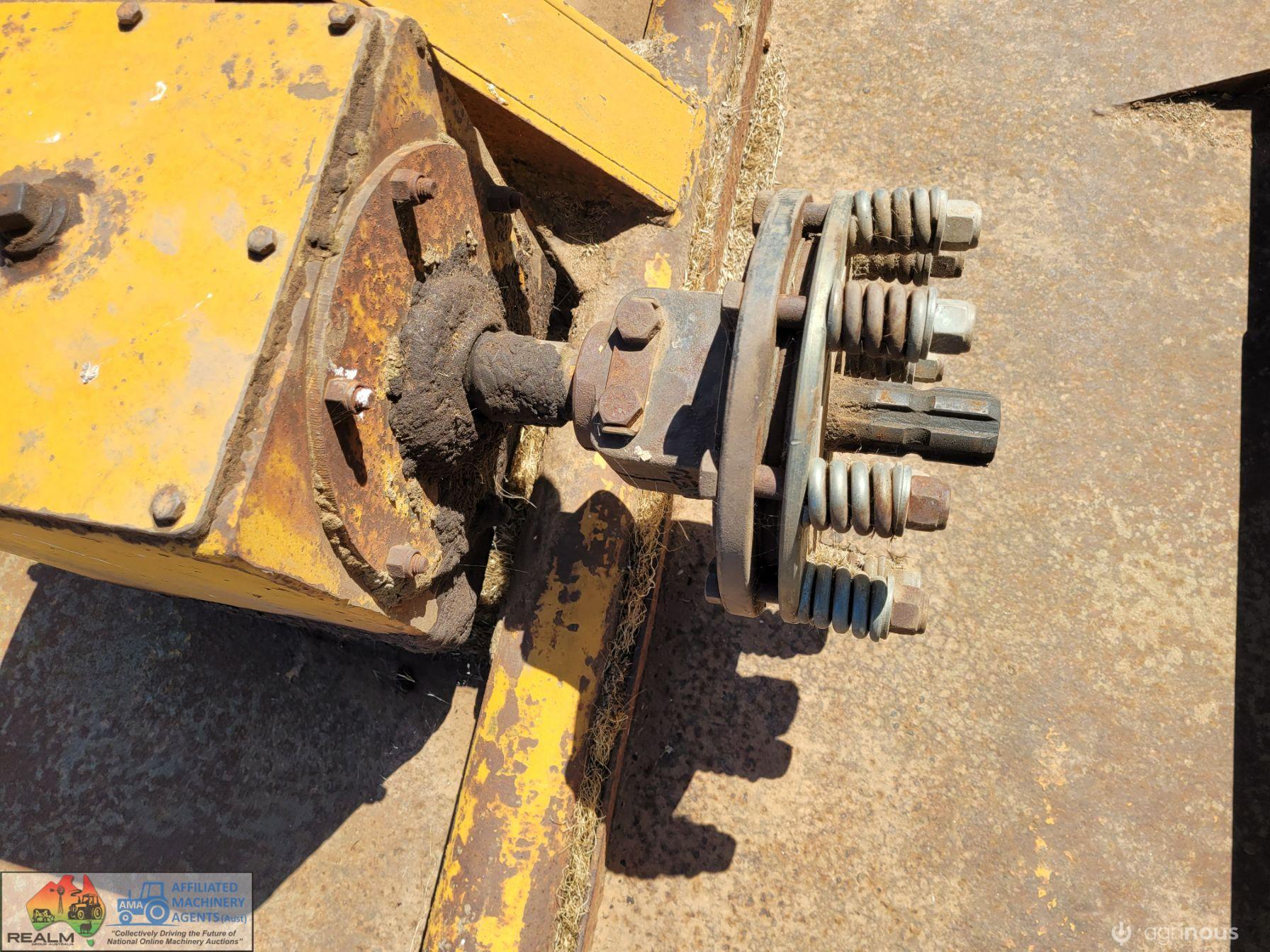 5ft Trailing Page Slasher (Working Cond.) - photo 4