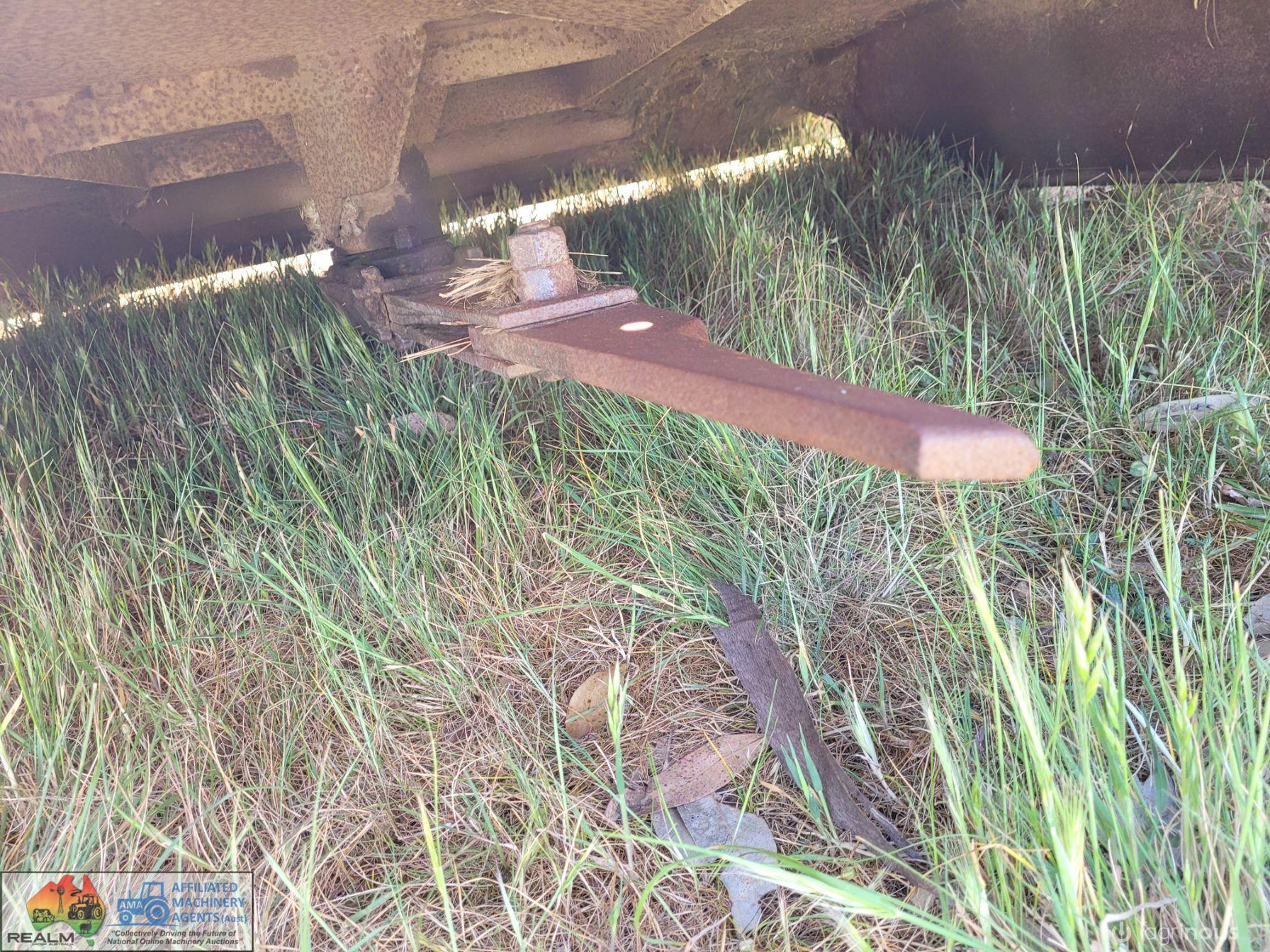 5ft Trailing Page Slasher (Working Cond.) - photo 6