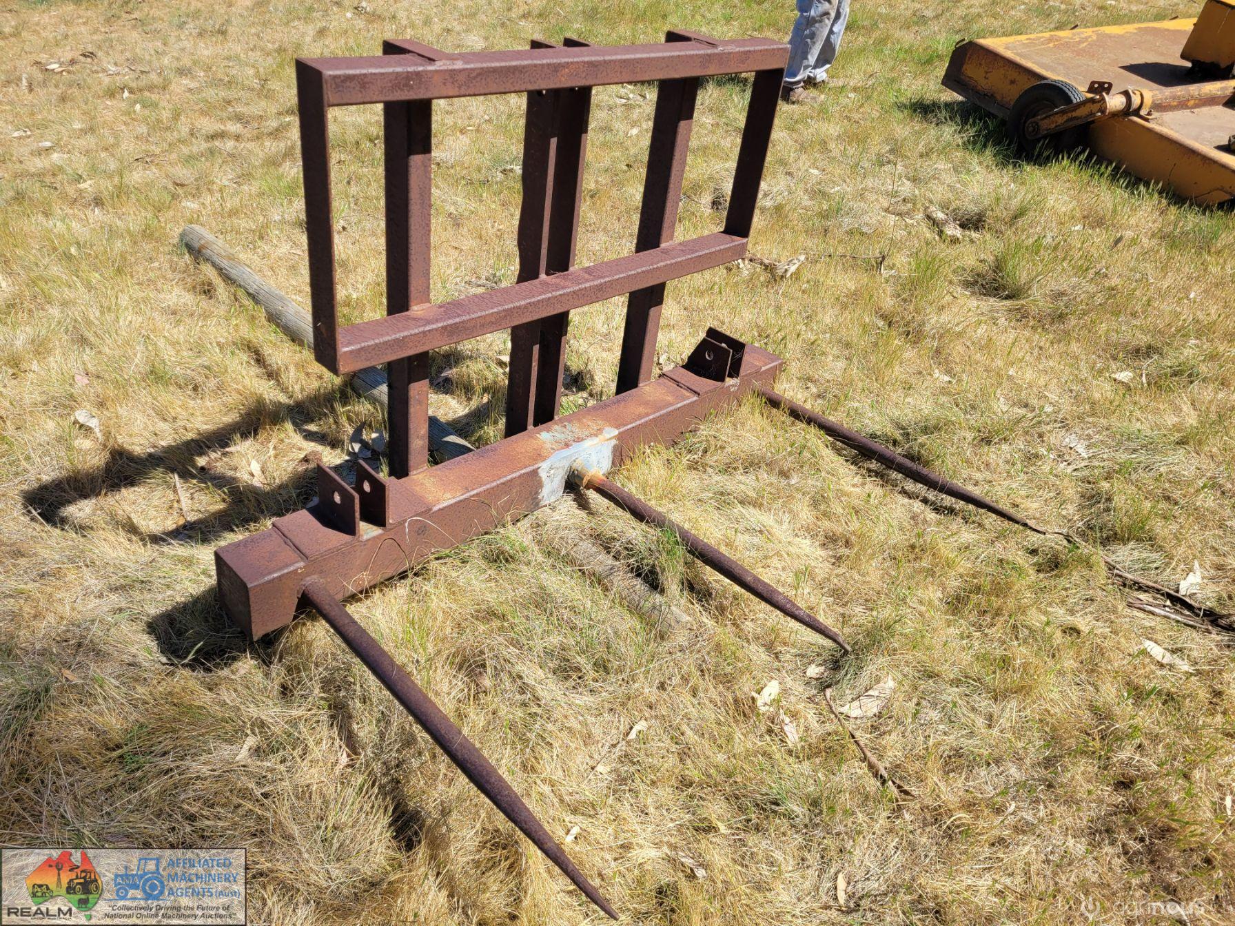 H/Duty 3 Prong Hay Forks