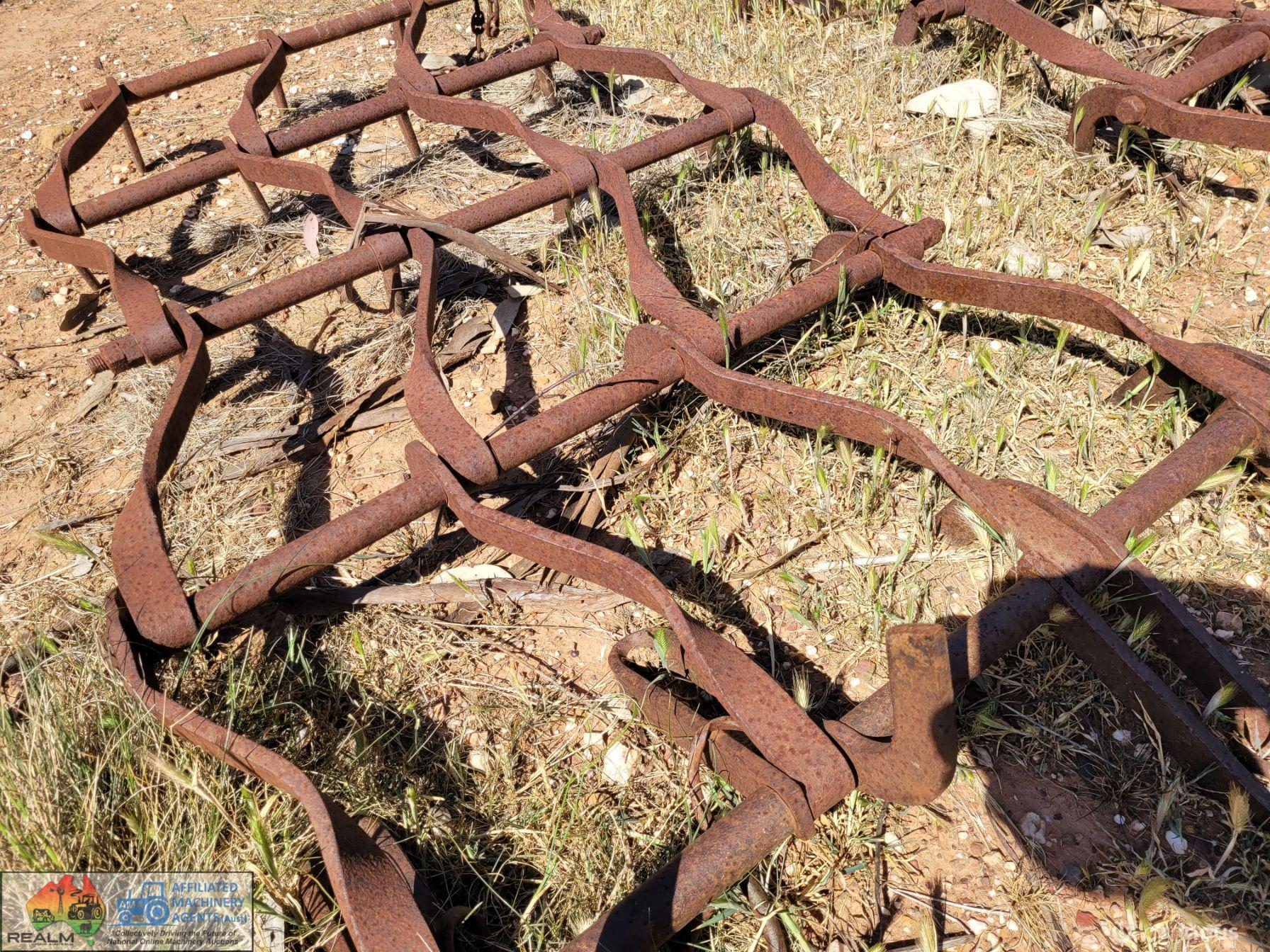 18ft H/Duty 6 Leaf Stump Jump Harrows - photo 4