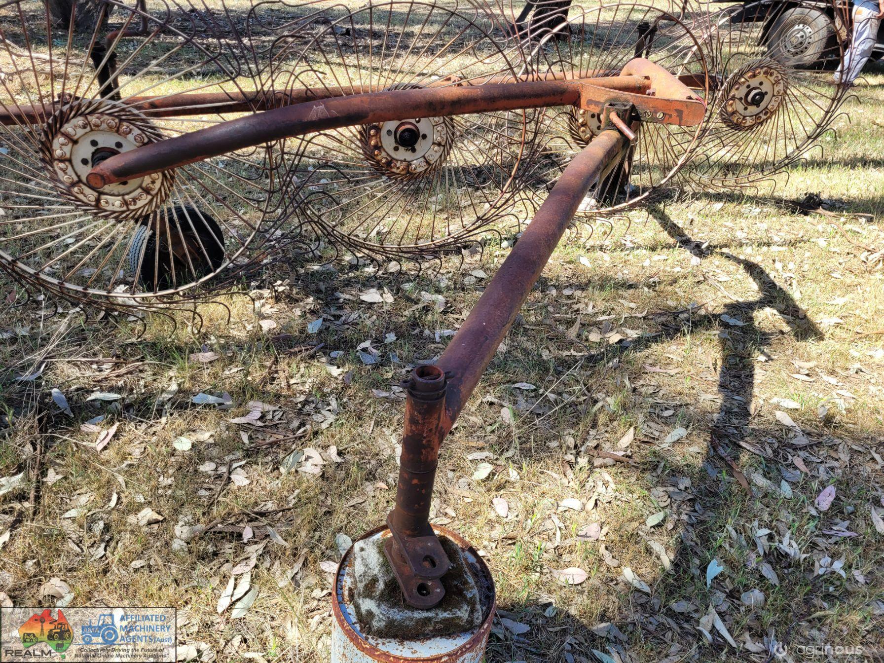 Vicon-Lely Sprinter 5 Reel Trailing Hay Rake - photo 6