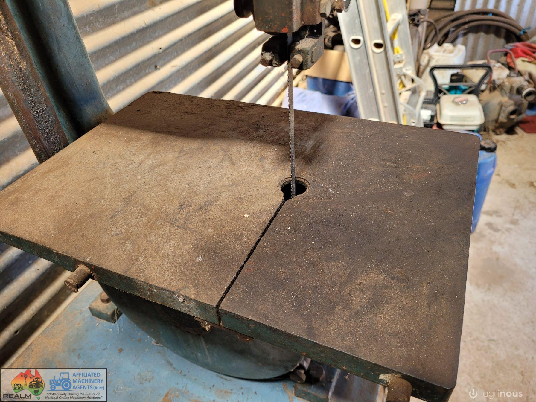Hyco 240v Industrial Band Saw - photo 4