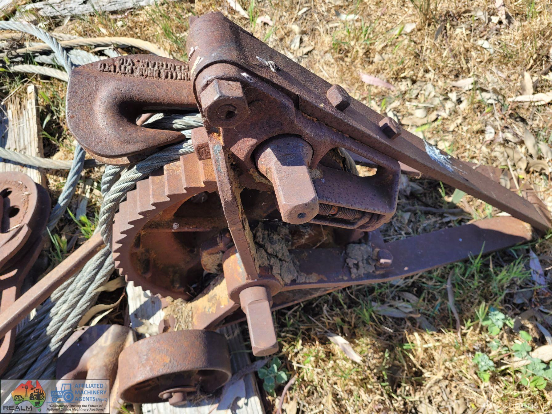 Antique Trewalla Cable Tree Puller - photo 7