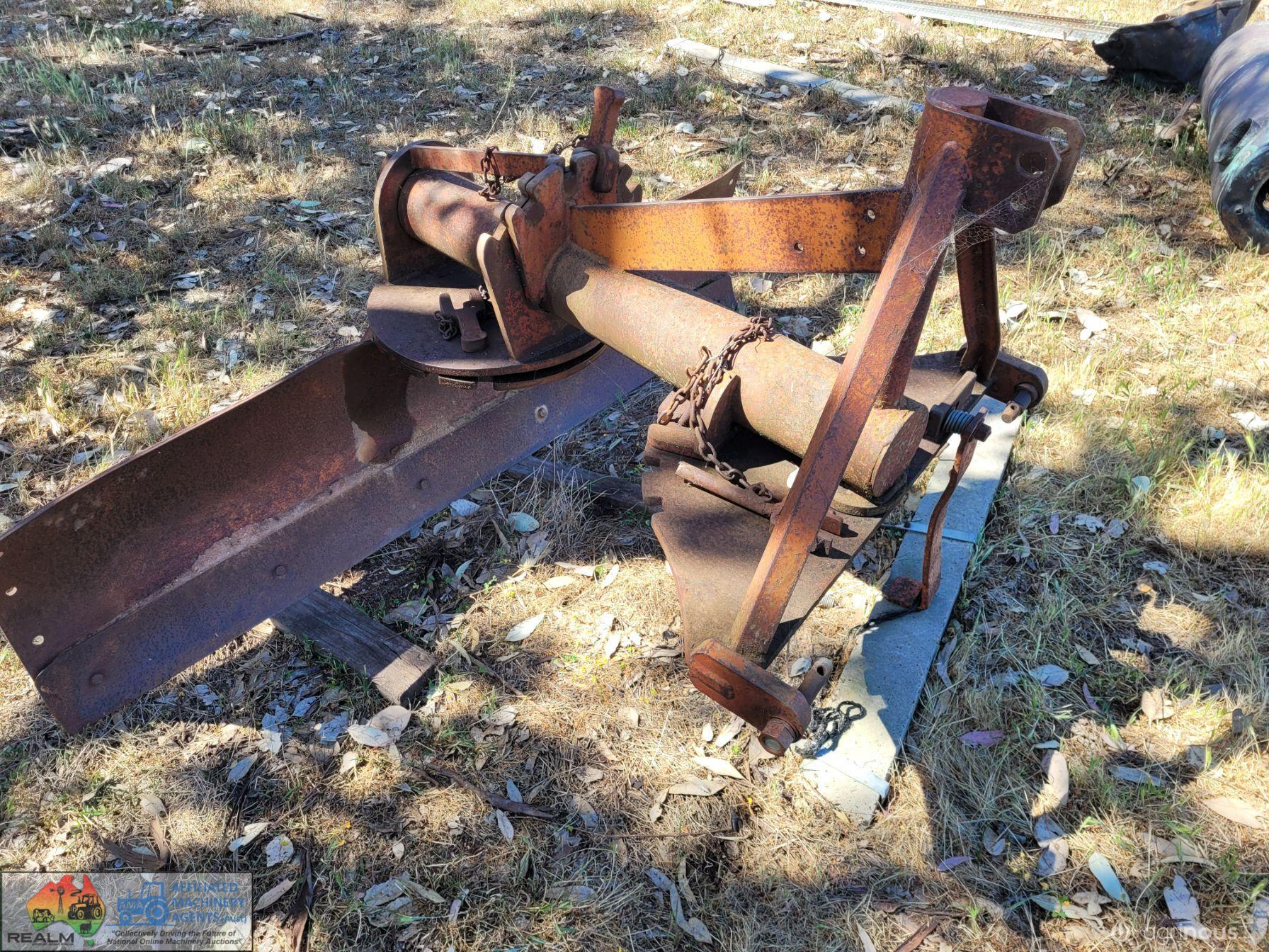 6ft Mobilco 3pl Grader Blade
