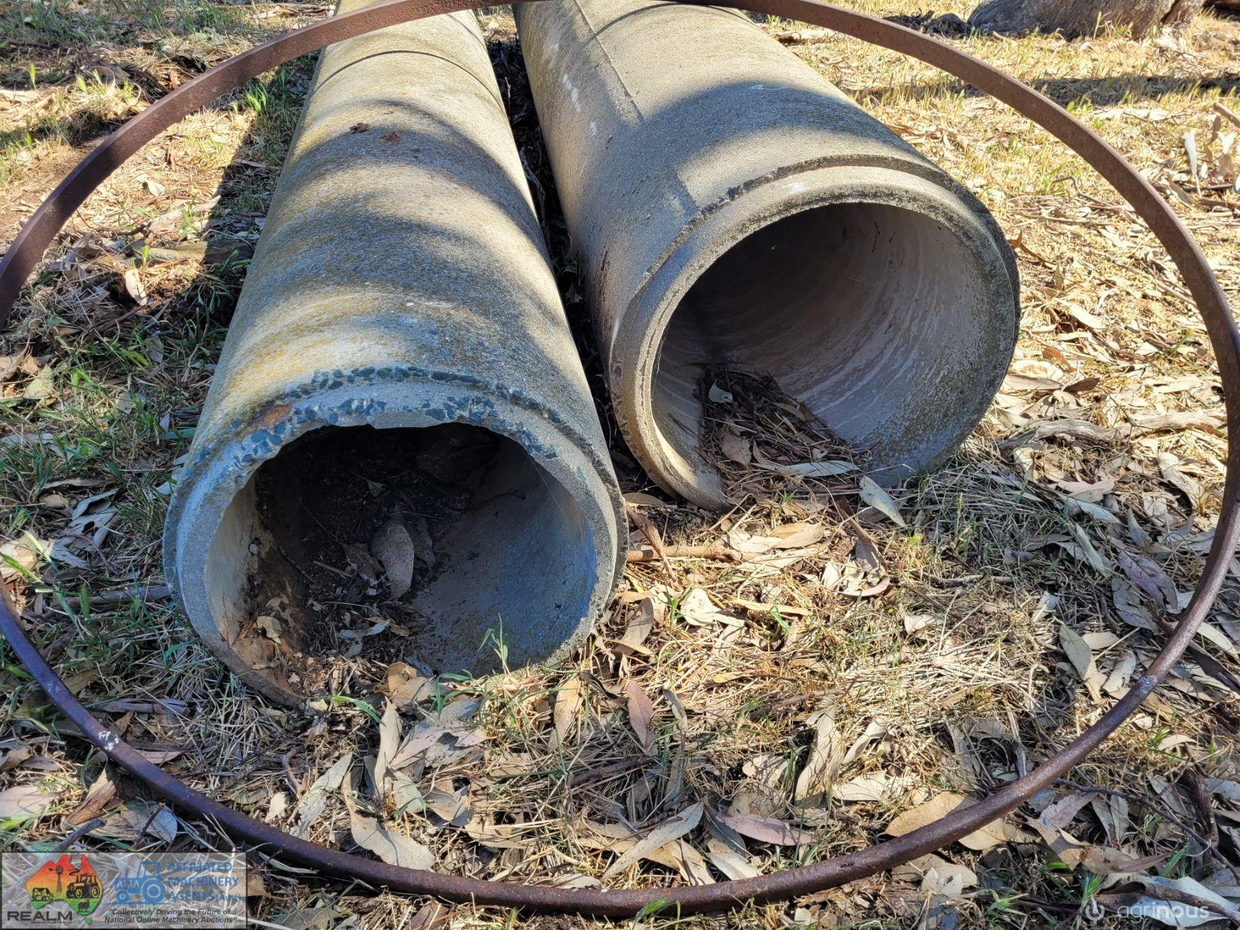 2x 8ft Concrete Pipes ( 10" & 14") - photo 2