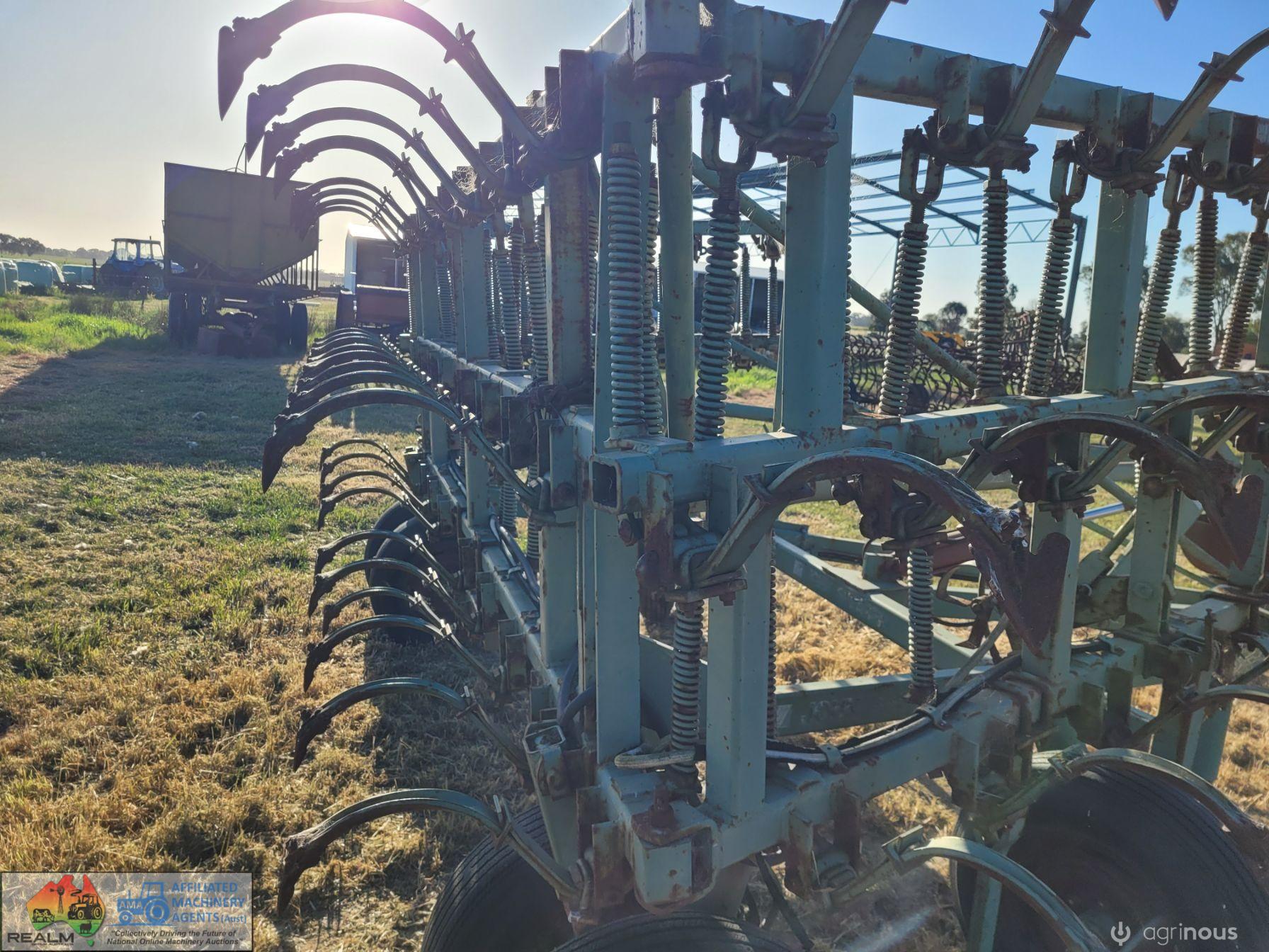 John Shearer Mk3 Fieldspan Cultivator - photo 9