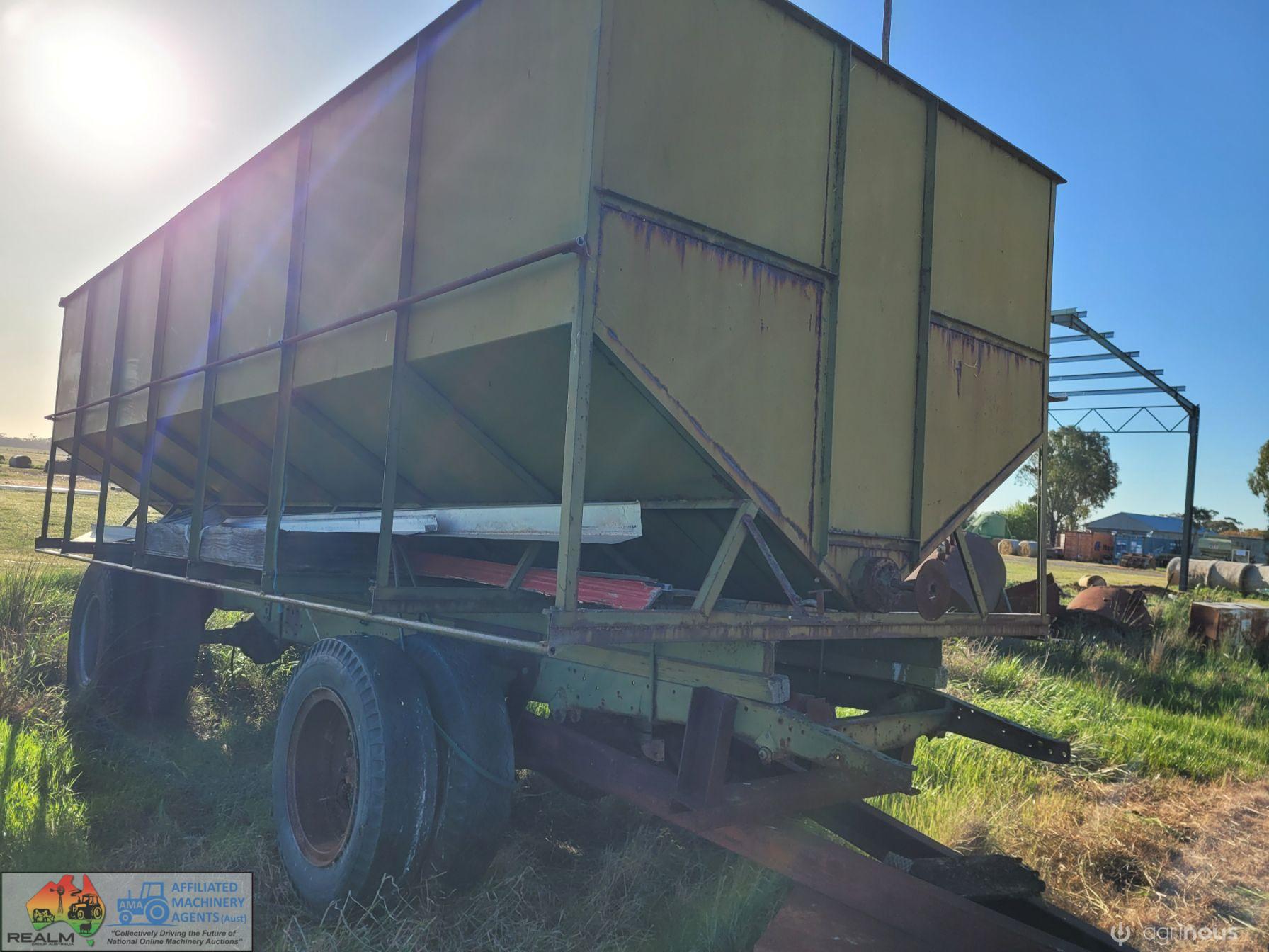 Grain Bin on Truck Chassis - photo 5