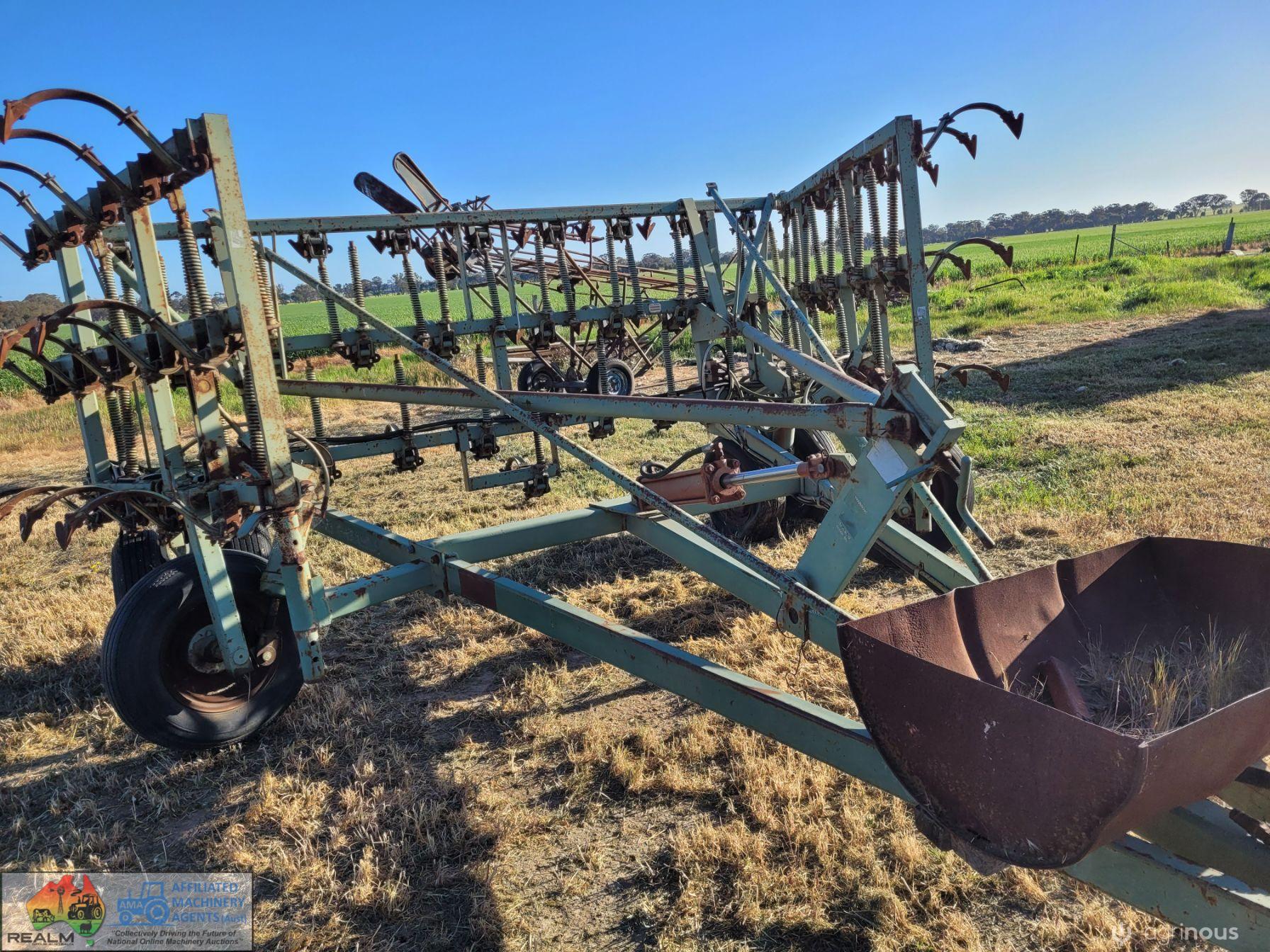 John Shearer Mk3 Fieldspan Cultivator - photo 2