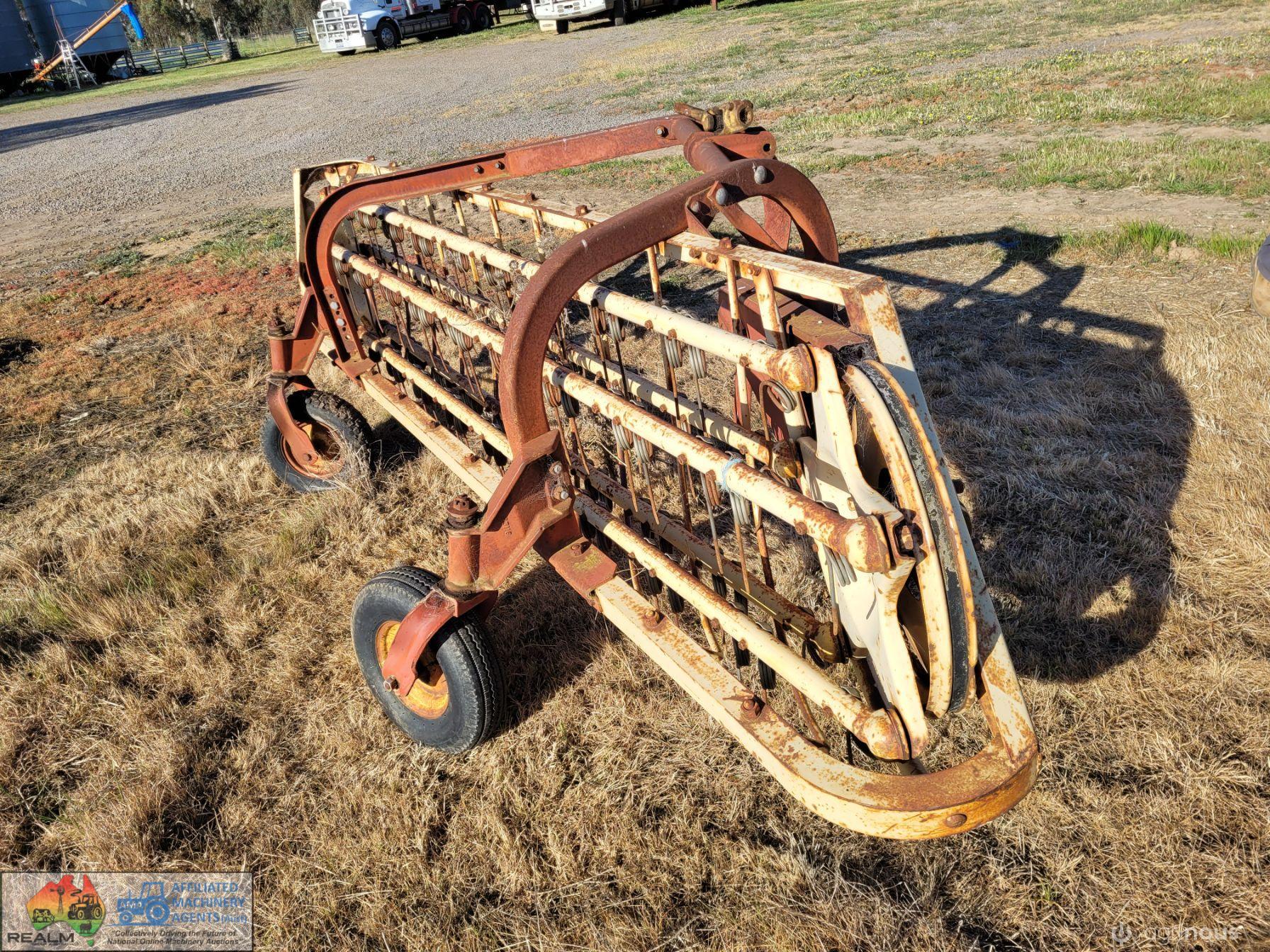 NH-57 PTO Drive 3pl Hay Rake 8ft