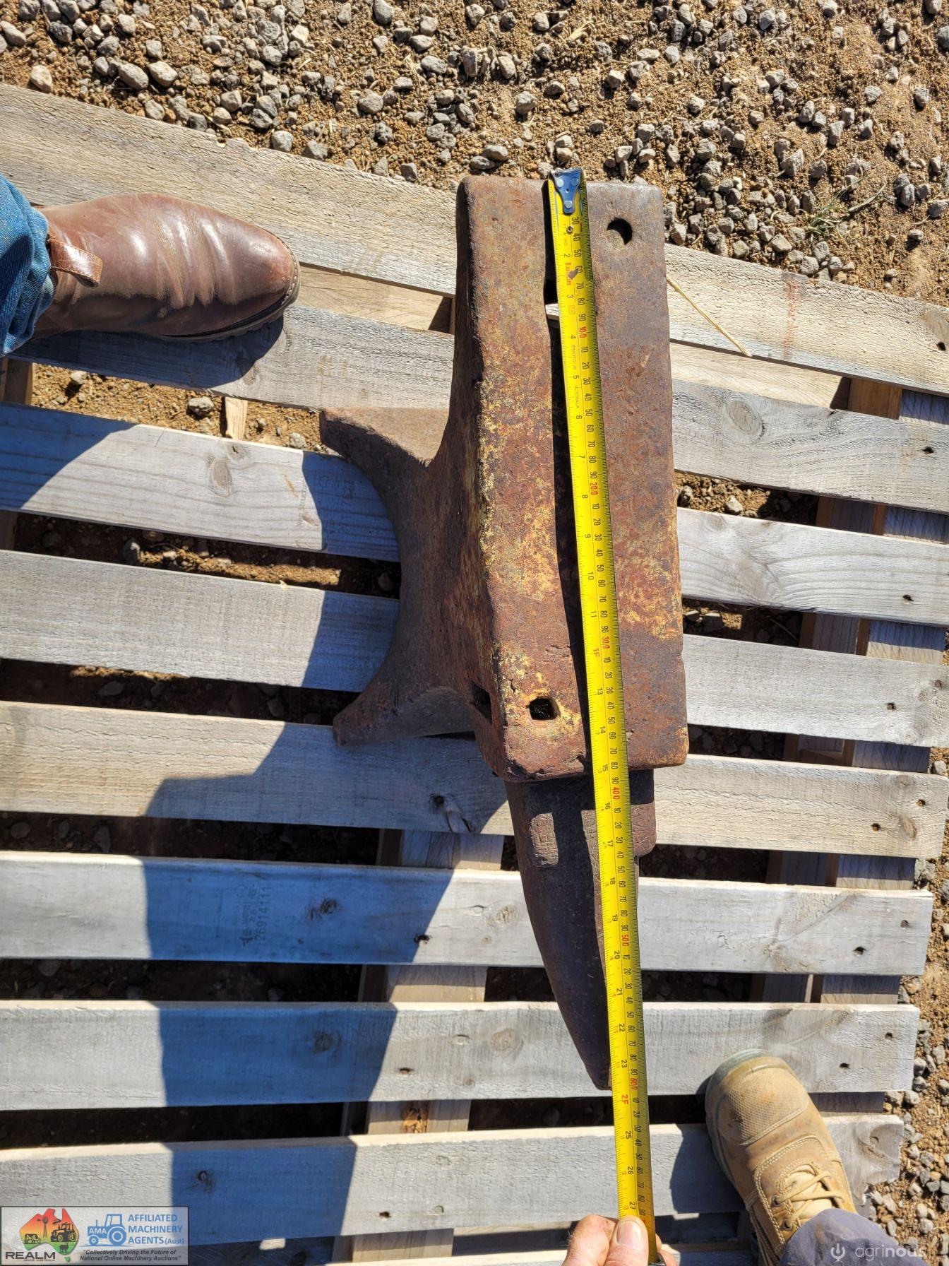 Standard Size 2ft Workshop Anvil - photo 2