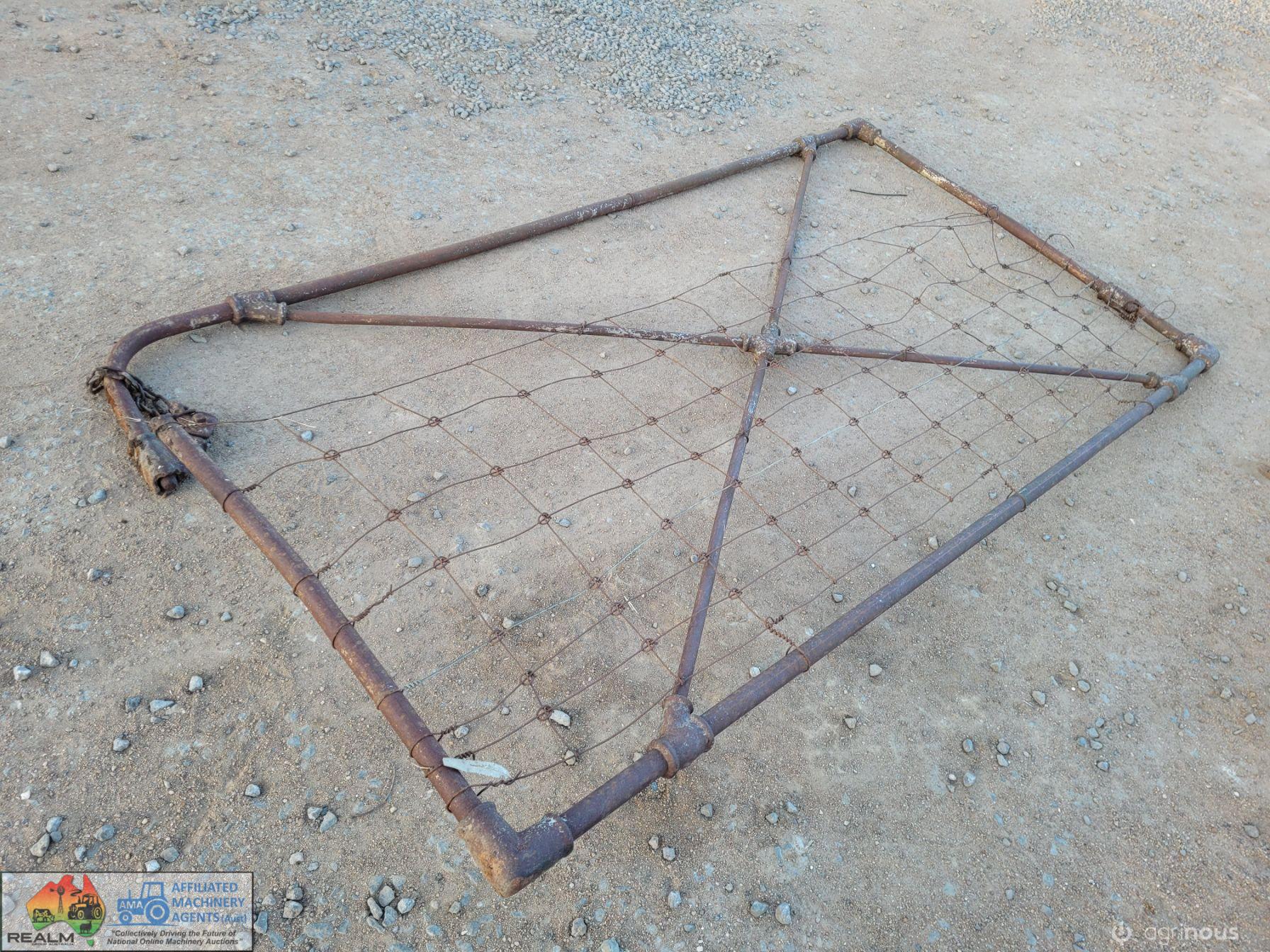 8ft McKay Gate (damaged) - photo 7