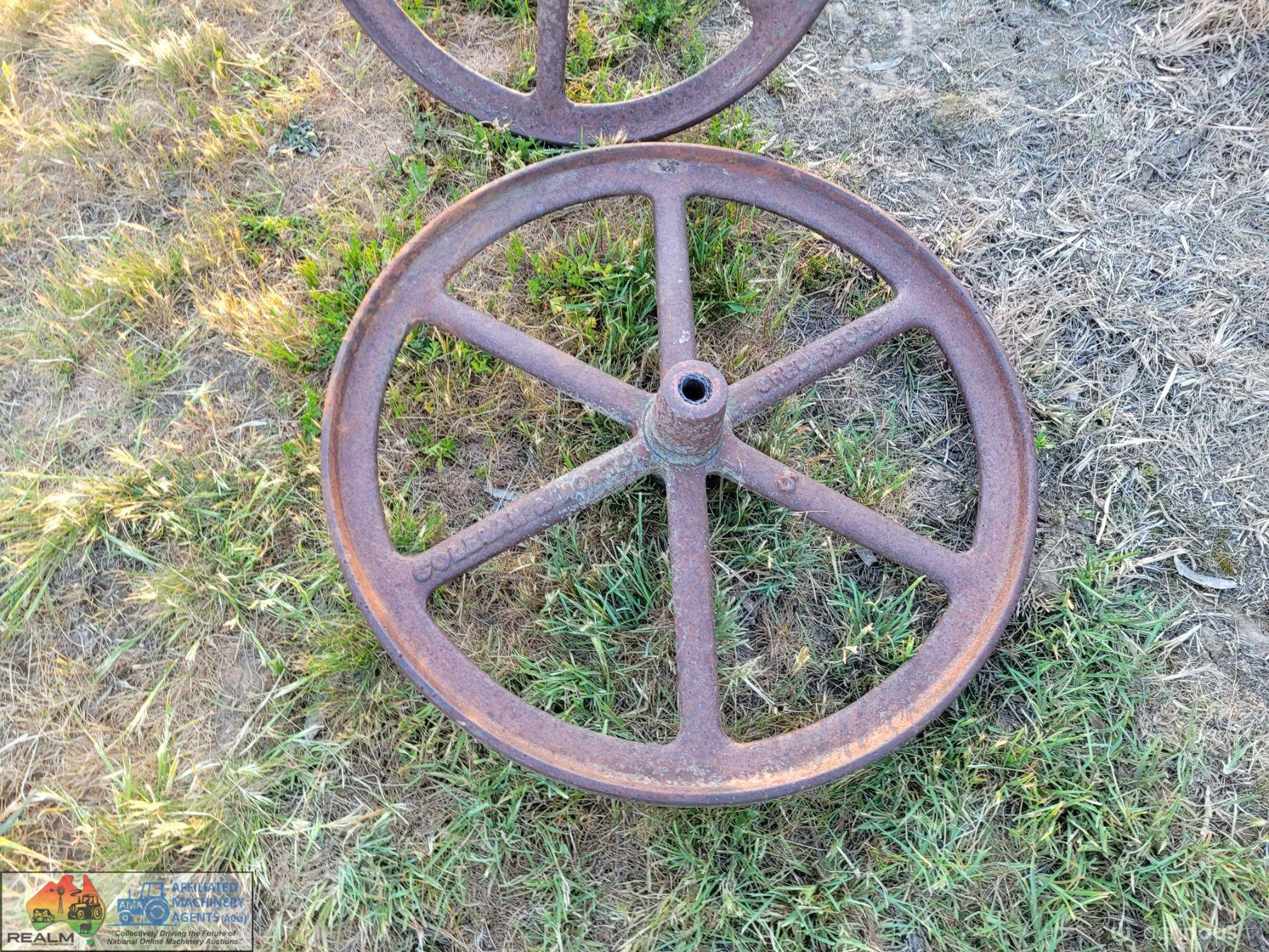 2x "Coleman & Morton" Cast Iron Wheels, 2ft diameter. - photo 3