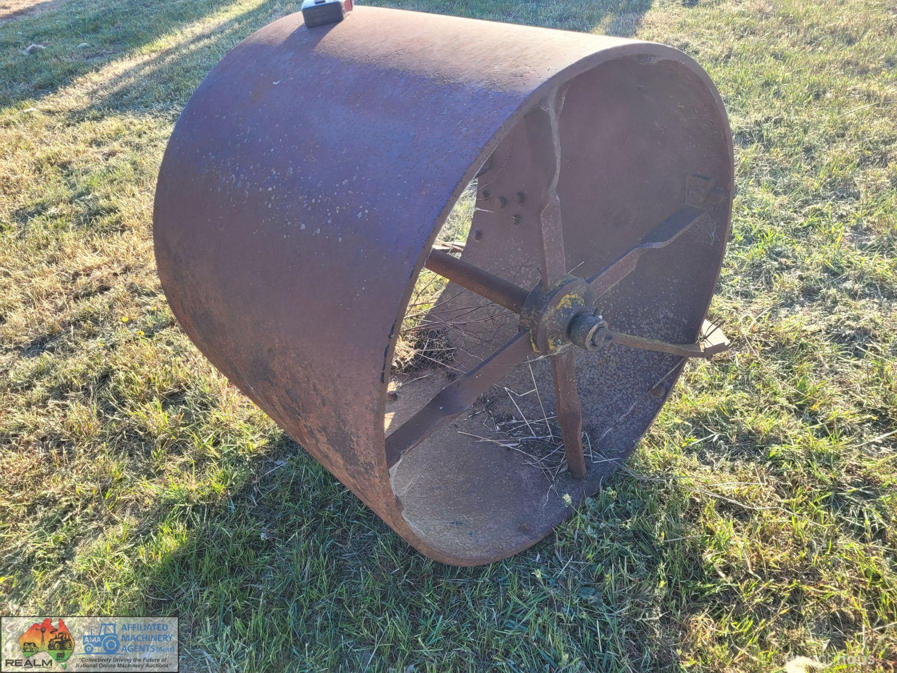 H/duty Steel Cricket Pitch Roller - photo 2