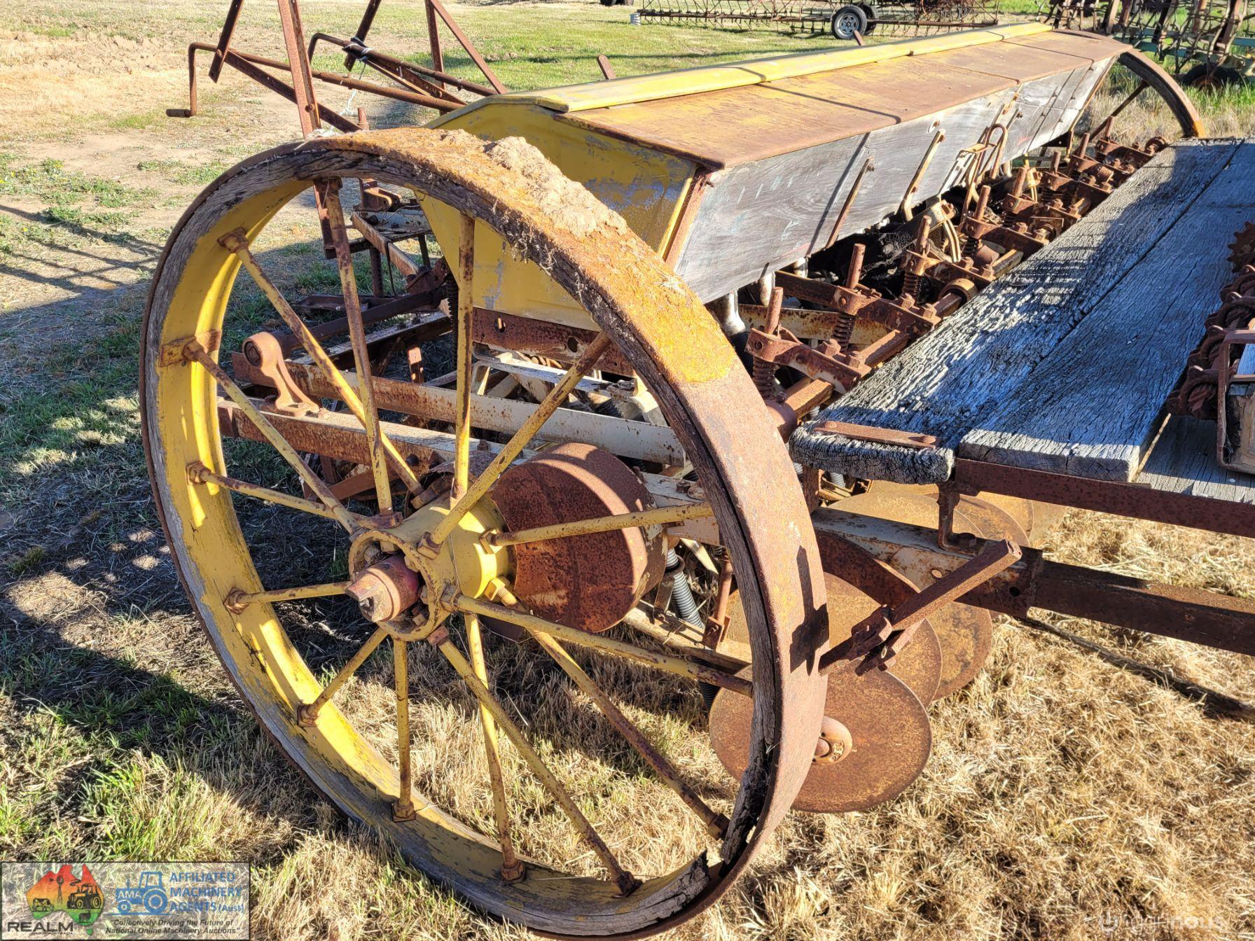 16 Row Disc Combine Seeder - photo 5