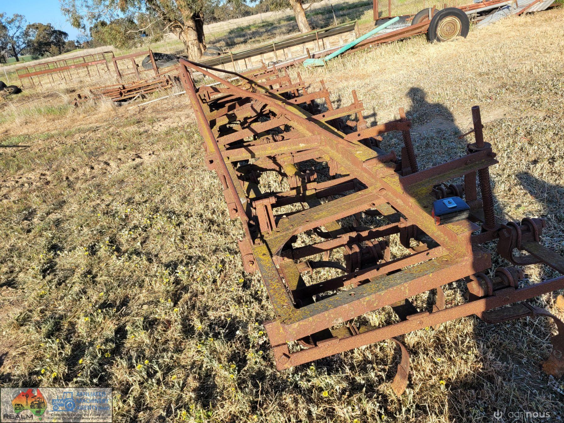 40 Tyne Cultivator Bar - photo 2