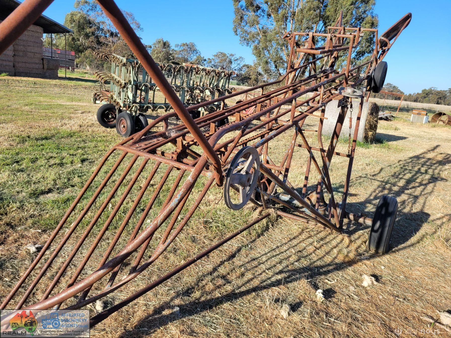 Square Bale Hay Elevator - photo 4