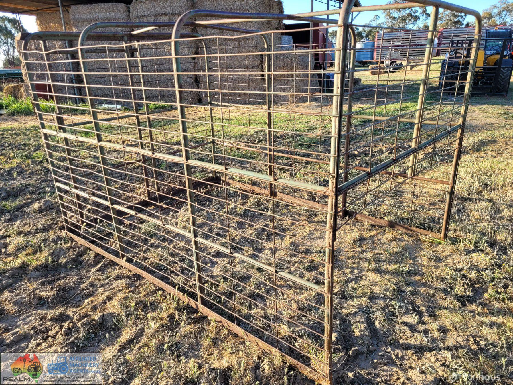 Cattle Crate (9' x 6'3" x 5'8" High) - photo 4