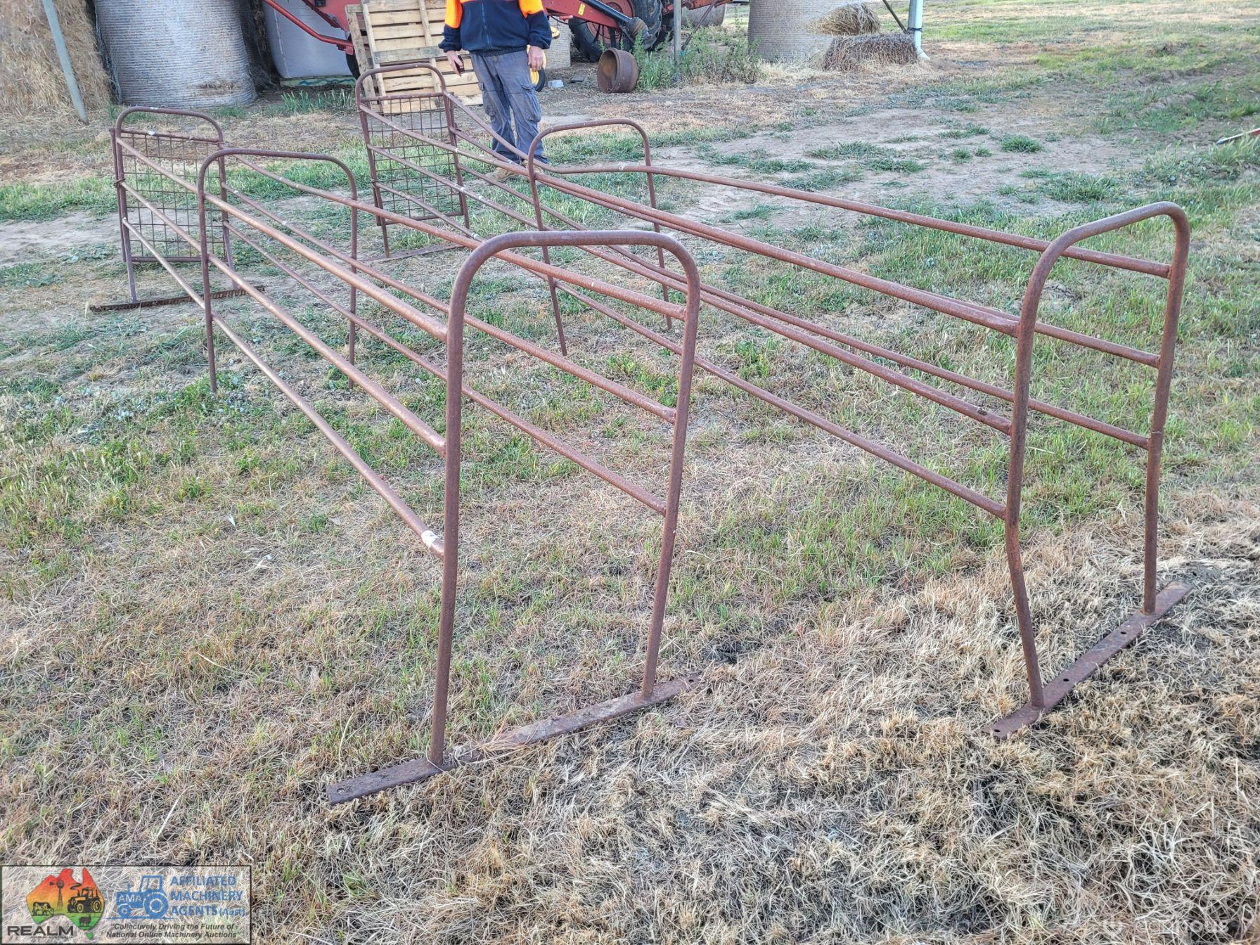 2x Portable Sheep Race Frames 12'6" - photo 4