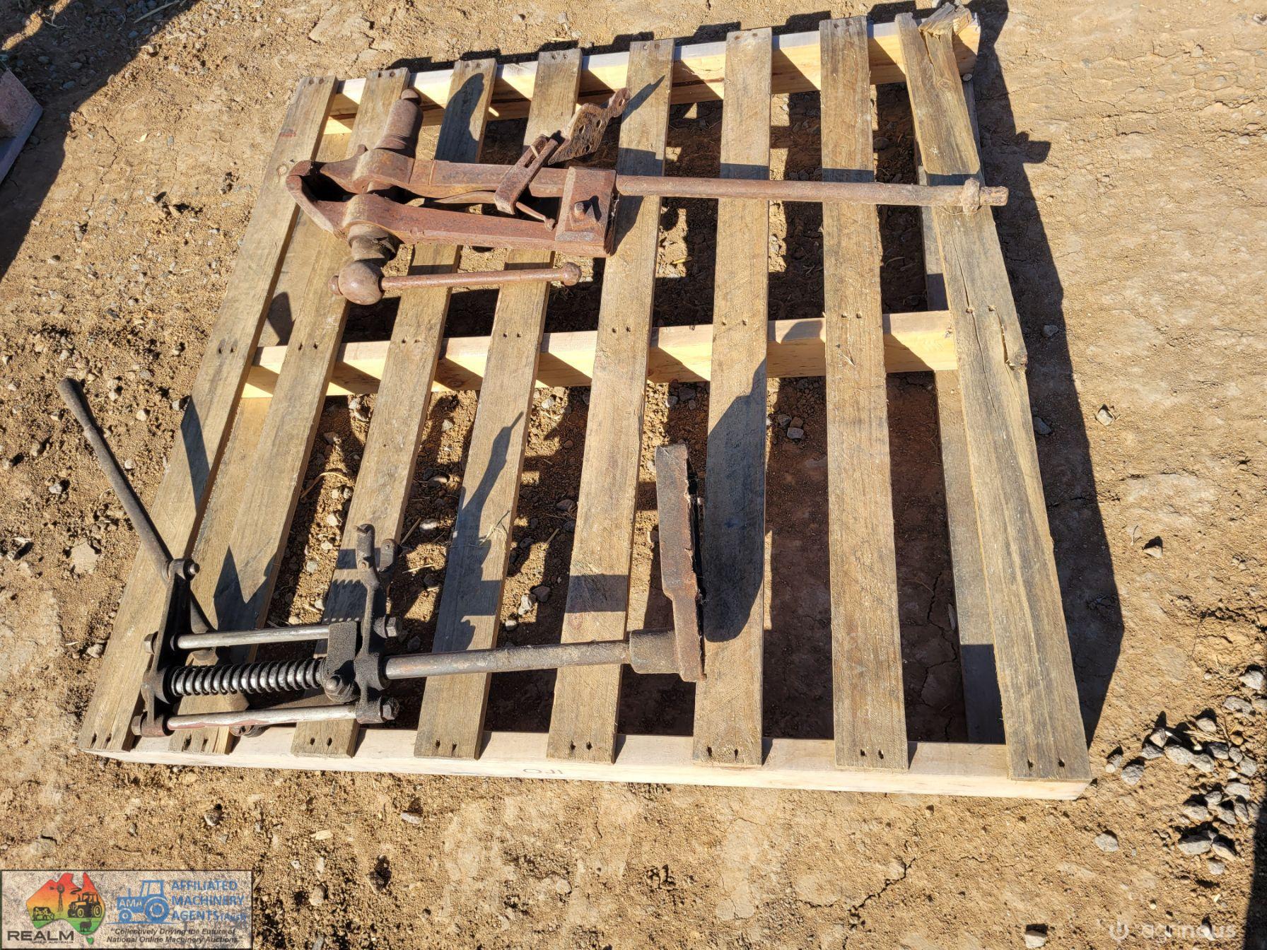 Leg Vice & Drill Press Frame - photo 2