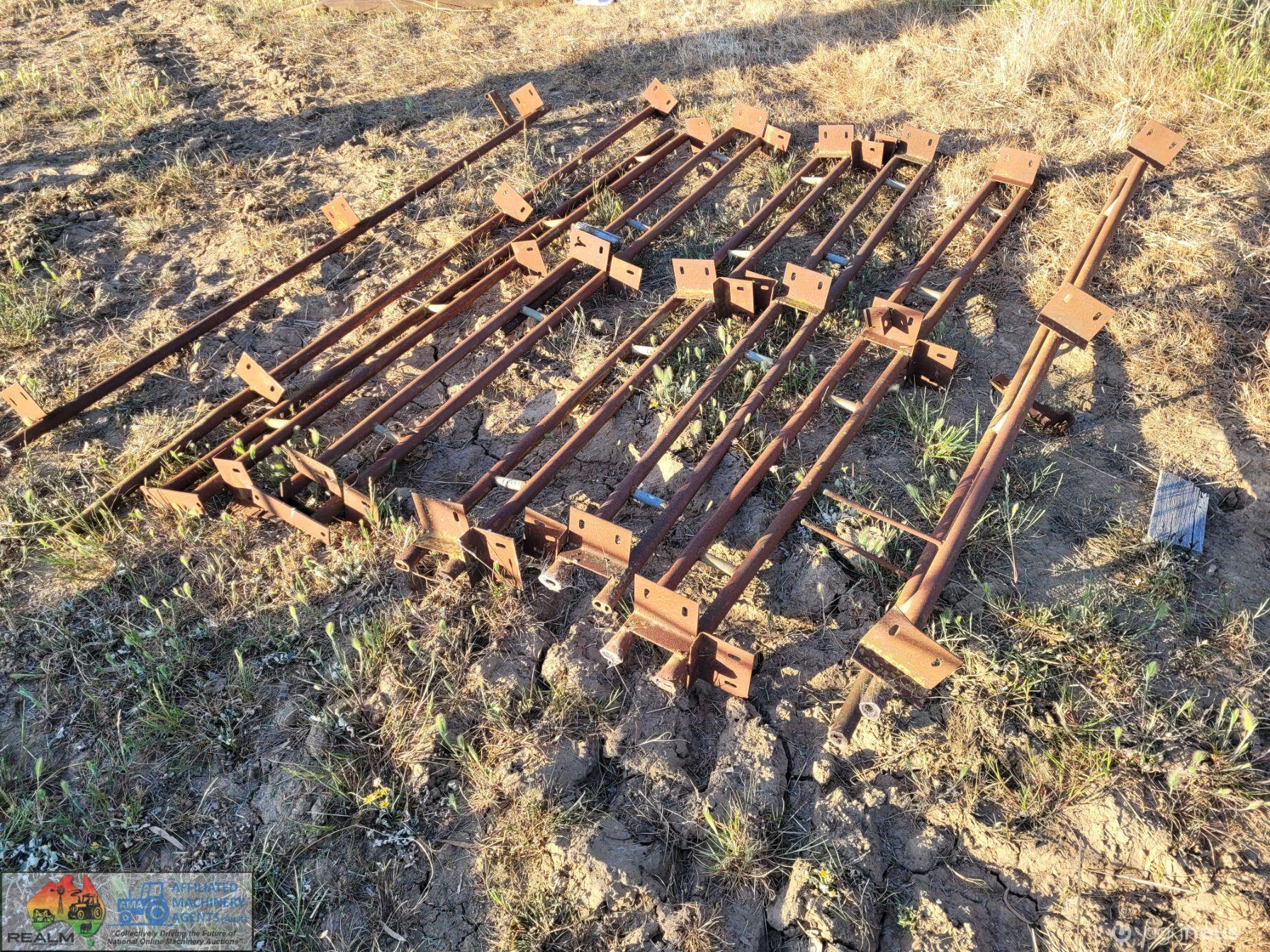 6x 8' Double Shed Posts & 2x 8' Single Shed Posts - photo 2
