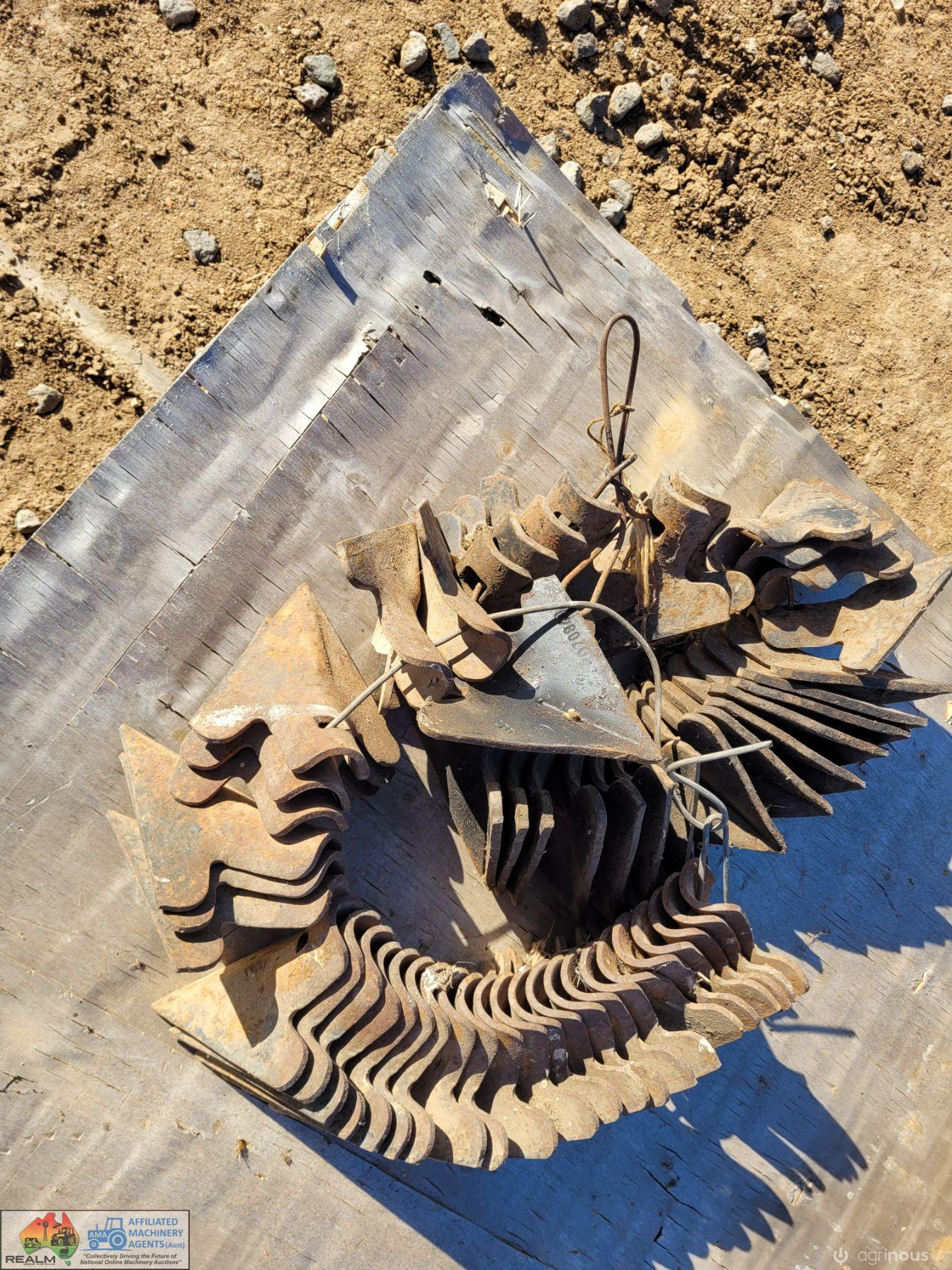 50x McKay (New) 4" Cultivator / Combine Points (No.1) - photo 2