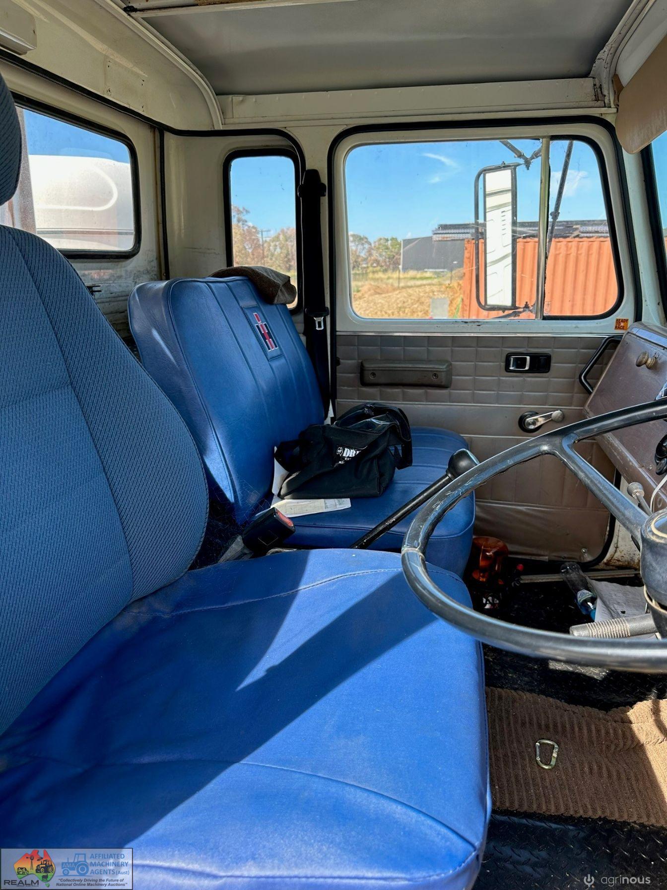 1980 IH Acco 610A Tip Truck (REDUCED PRICE) - photo 5