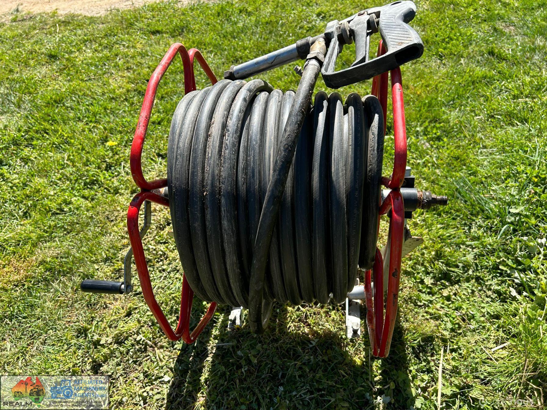 Spray Hose & Reel - photo 2