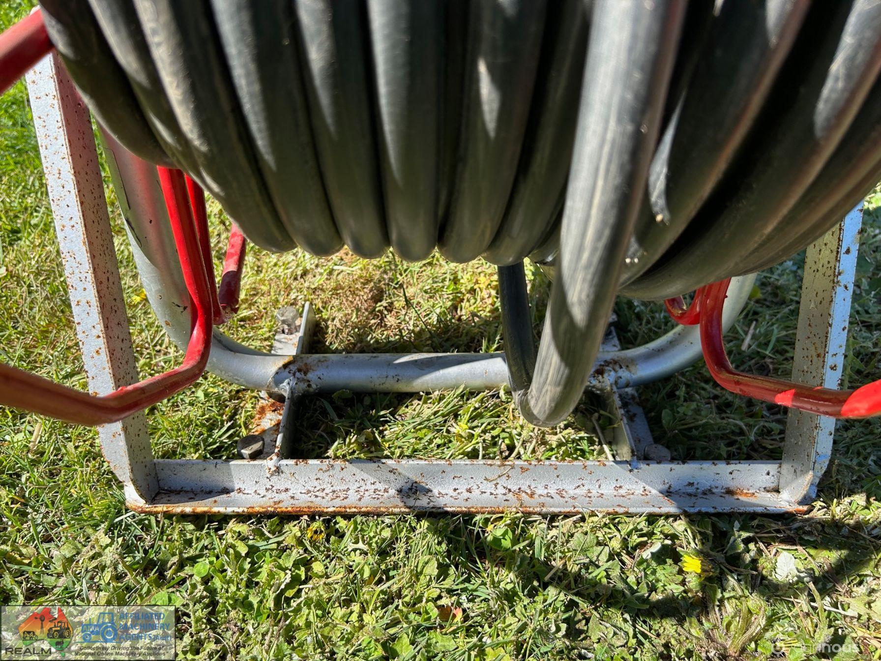 Spray Hose & Reel - photo 5