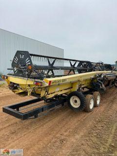 Honey Bee 36ft Draper Front on Comb Trailer - photo 21