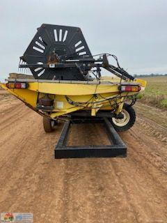Honey Bee 36ft Draper Front on Comb Trailer - photo 4