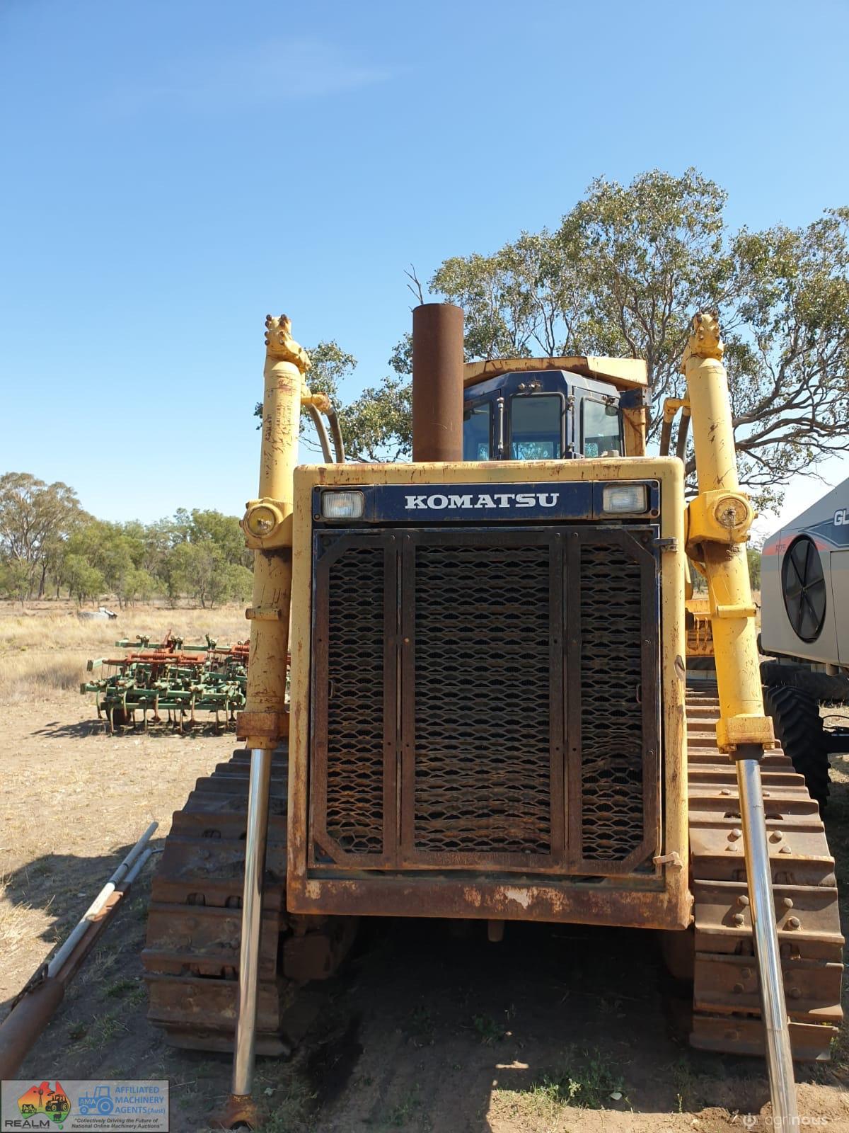Komatsu Dozer - D375A - photo 10