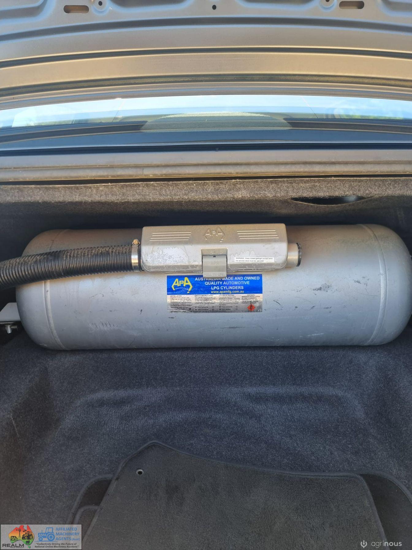 2008 Ford XR-6 Sedan (Dual Fuel) - photo 14