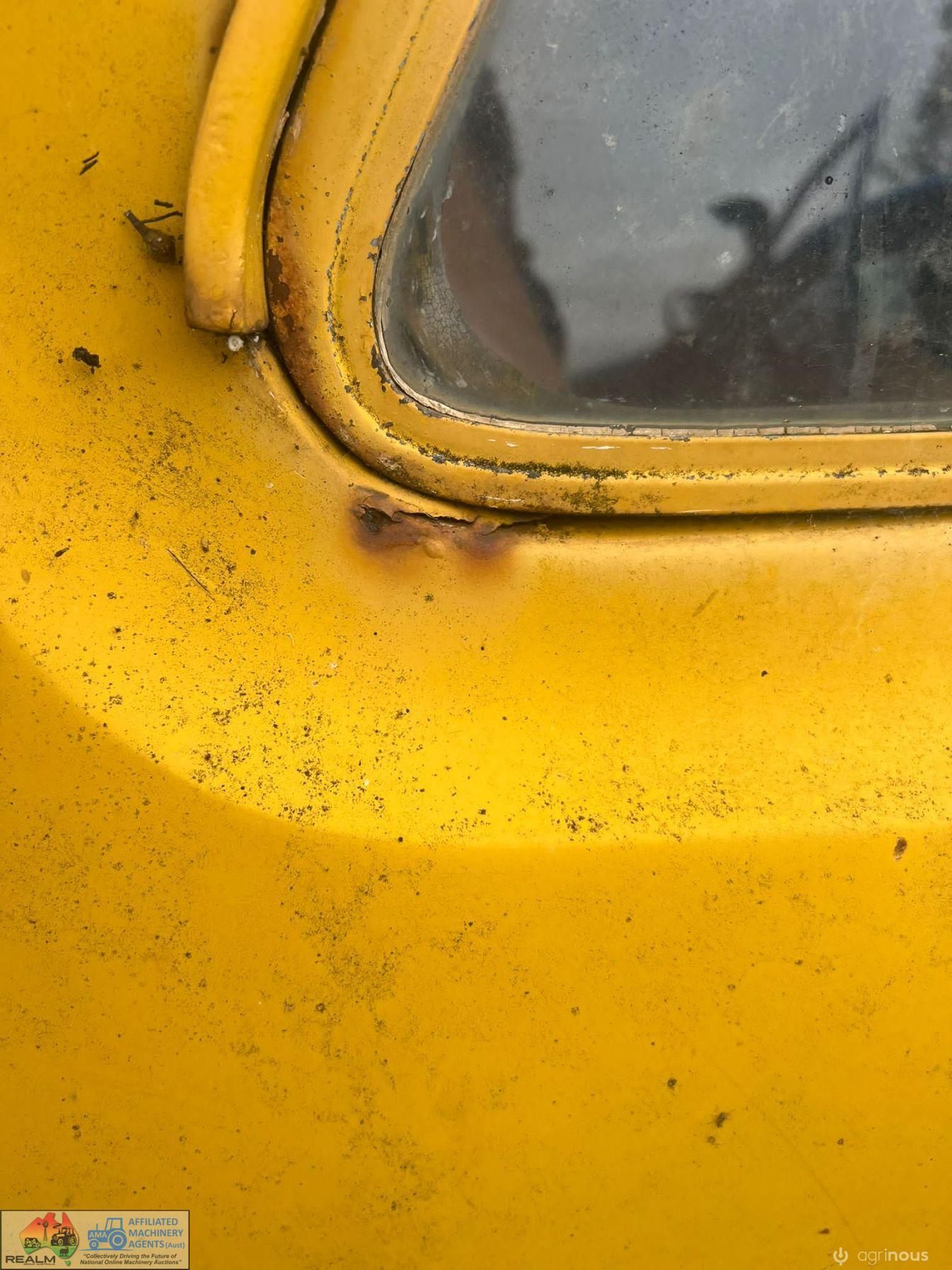 Holden Torana - photo 16