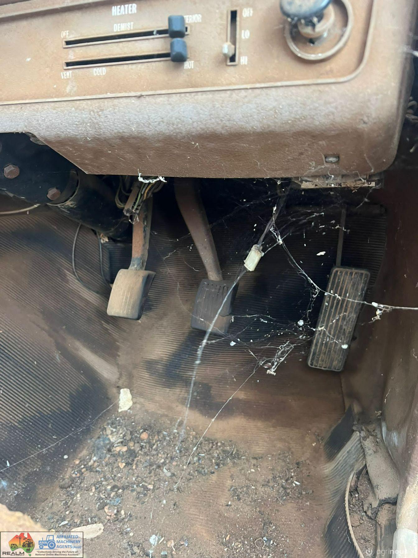 Holden Torana - photo 20