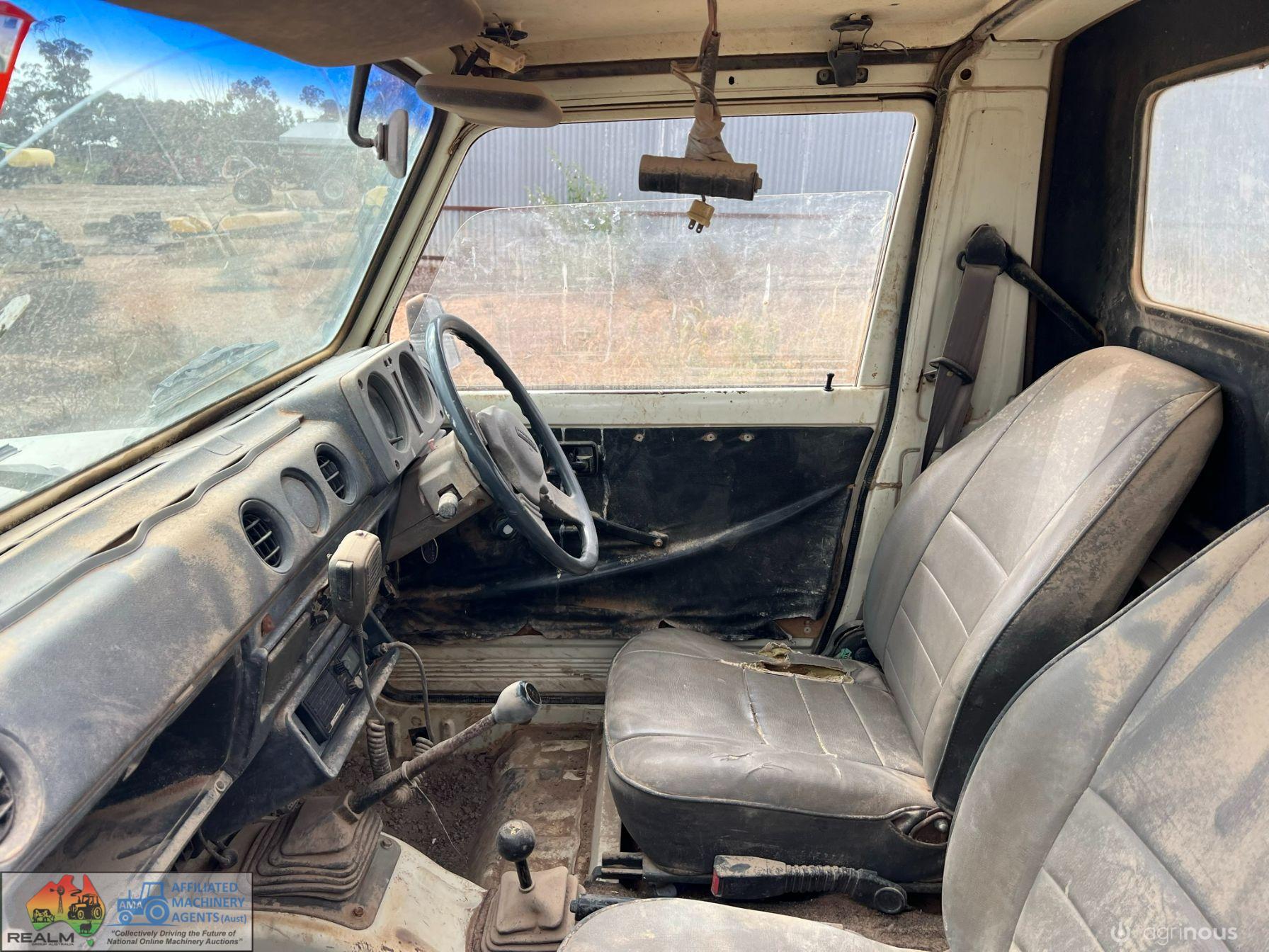 1995 Suzuki Stockman 4x4 Ute - photo 7