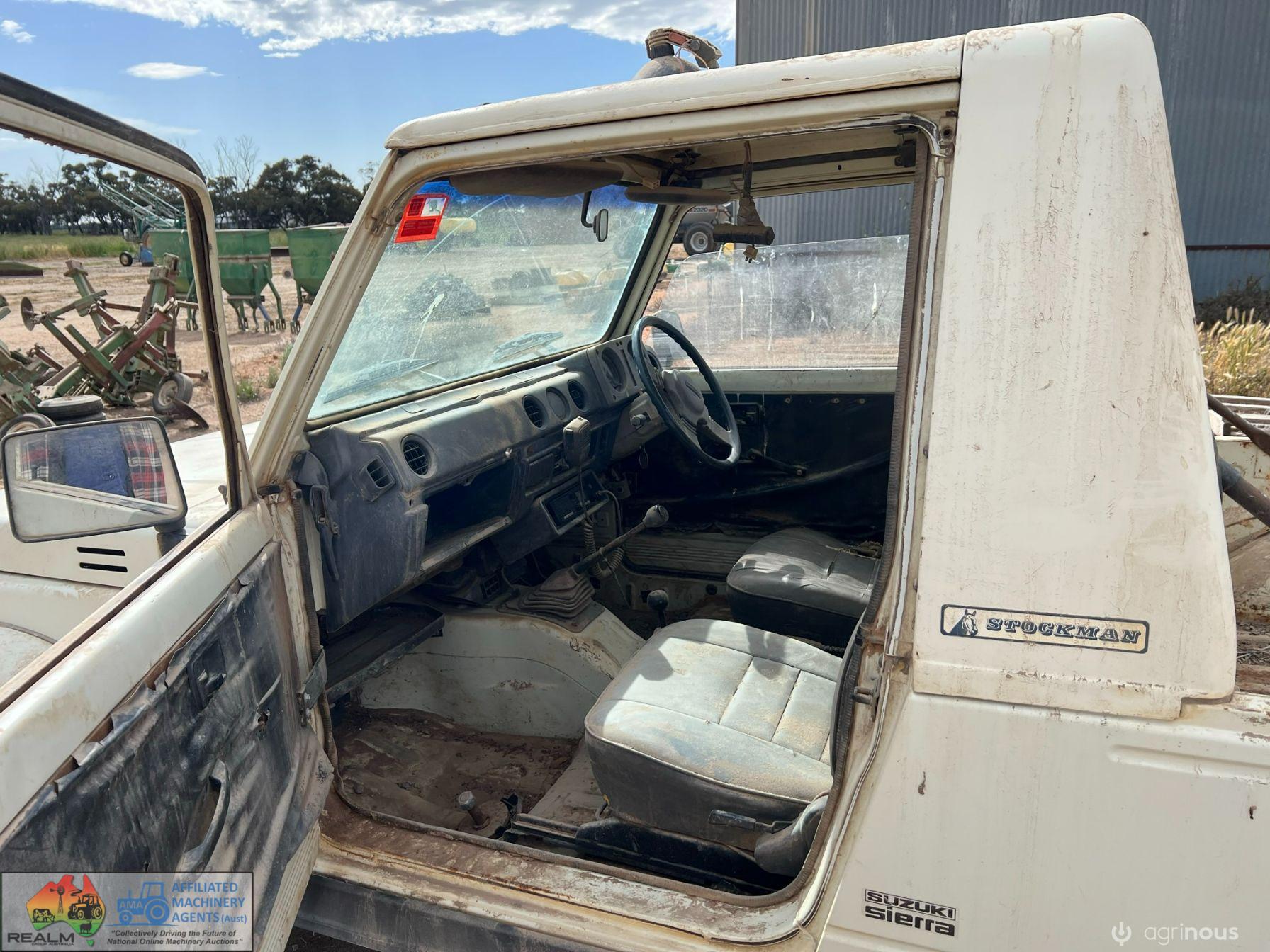 1995 Suzuki Stockman 4x4 Ute - photo 8
