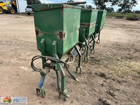 3x Row-crop Fertilizer Boxes - photo 9