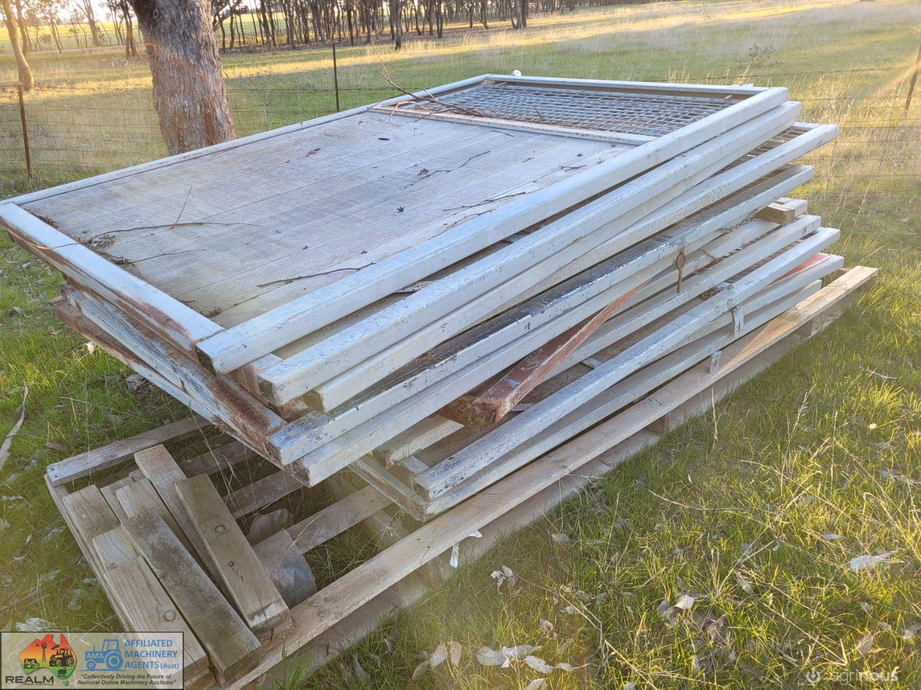 Horse Yard Stable Gates - photo 4