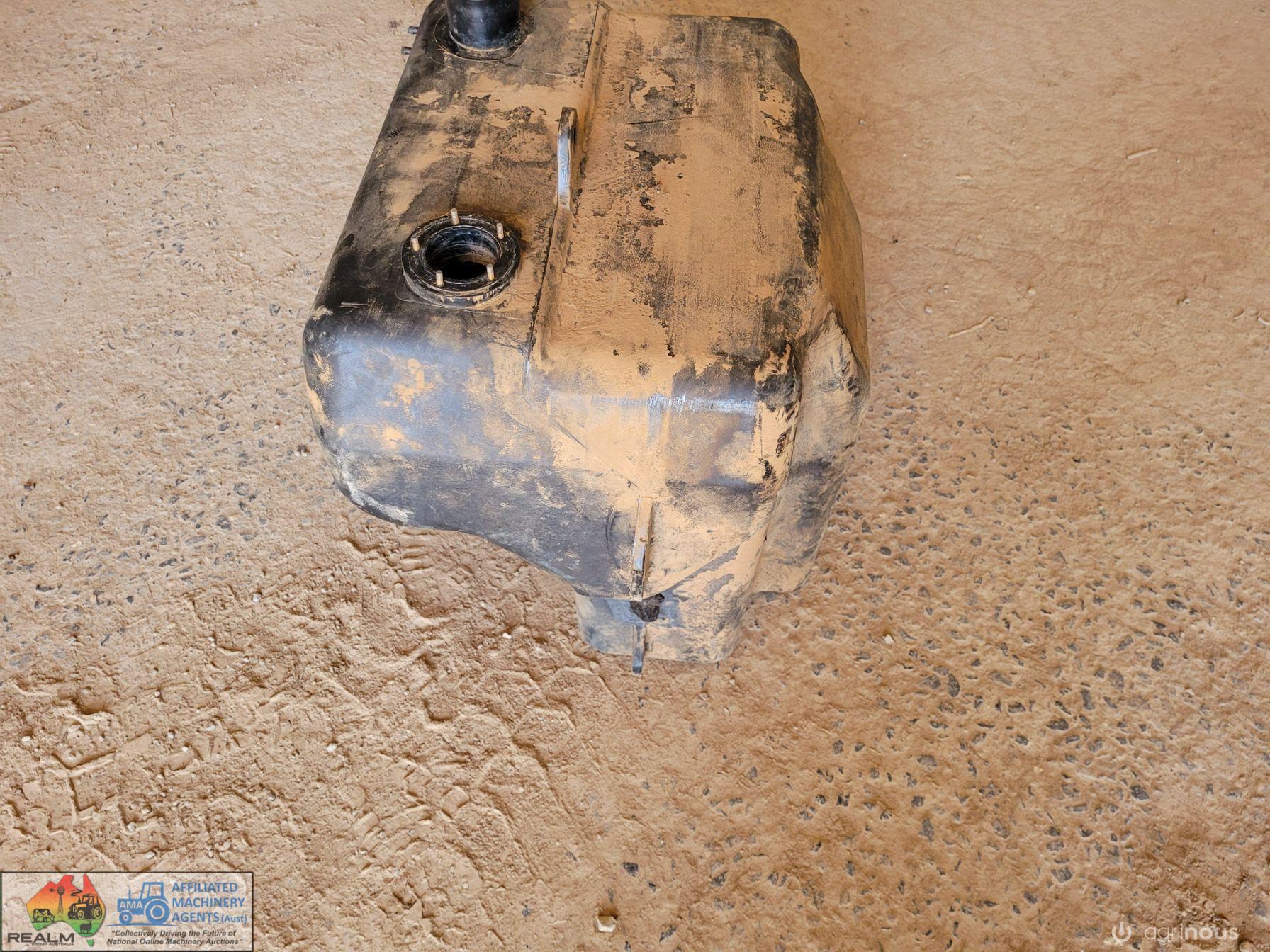 Poly 50Ltr Fuel Tank - photo 5